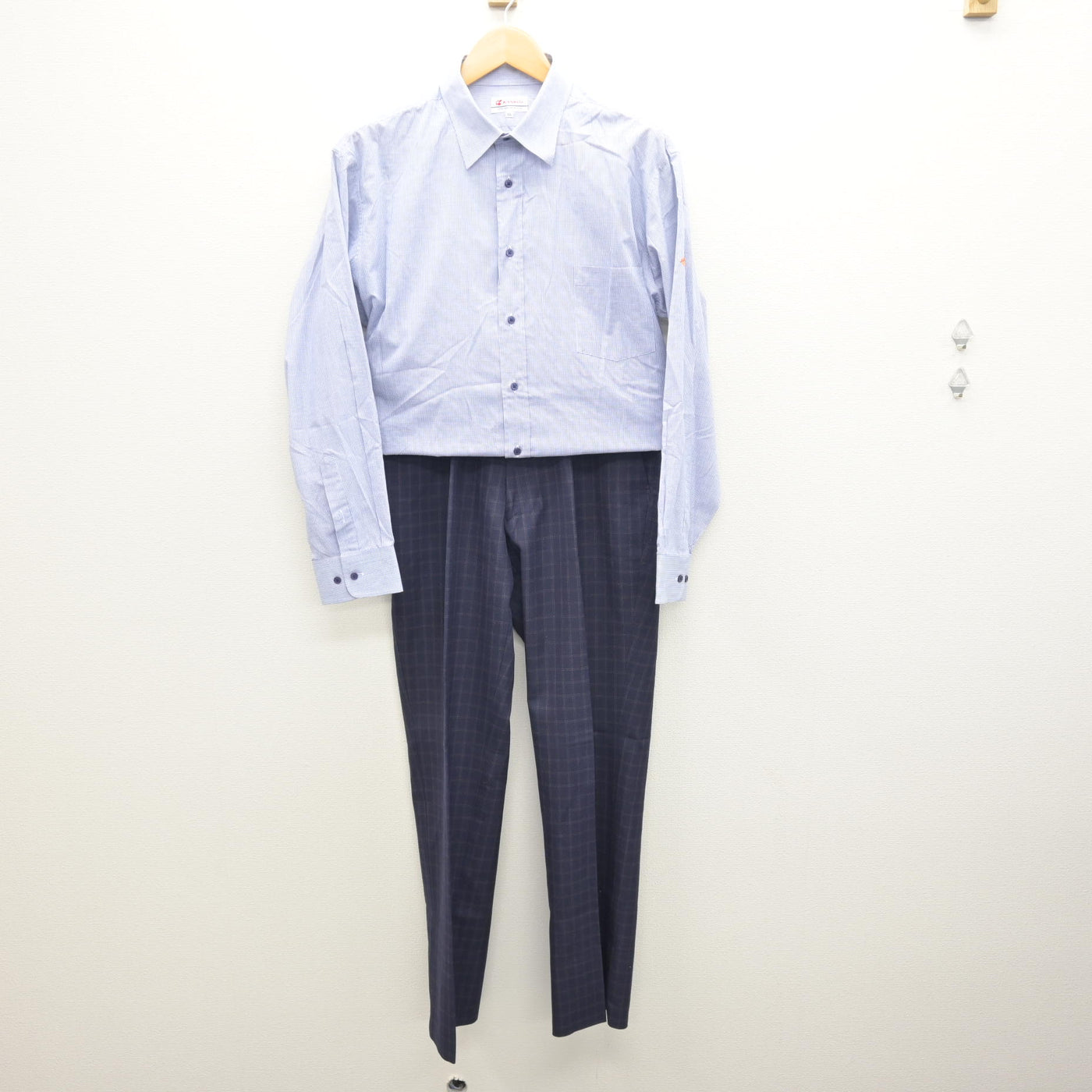 【中古】北海道 北海道科学大学高等学校 男子制服 5点 (ブレザー・シャツ・ズボン) sf121580