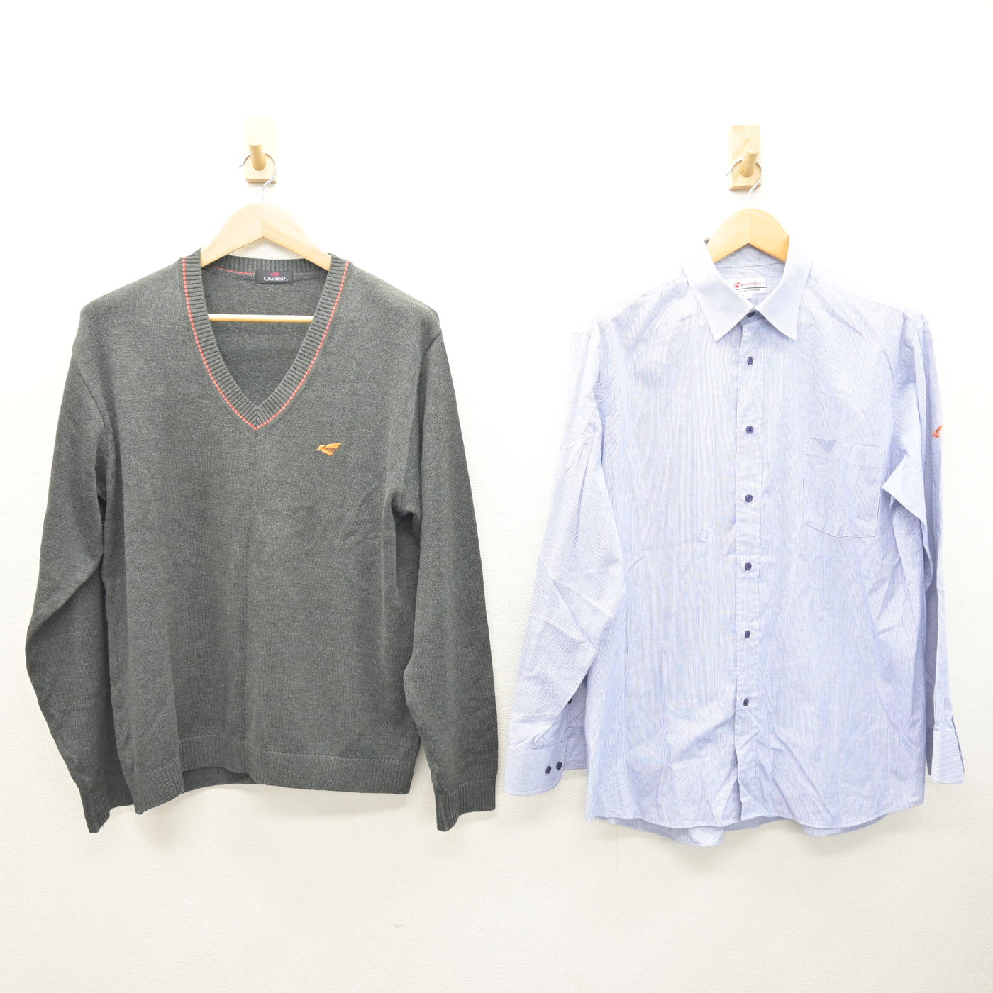 【中古】北海道 北海道科学大学高等学校 男子制服 2点 (ニット・シャツ) sf121581