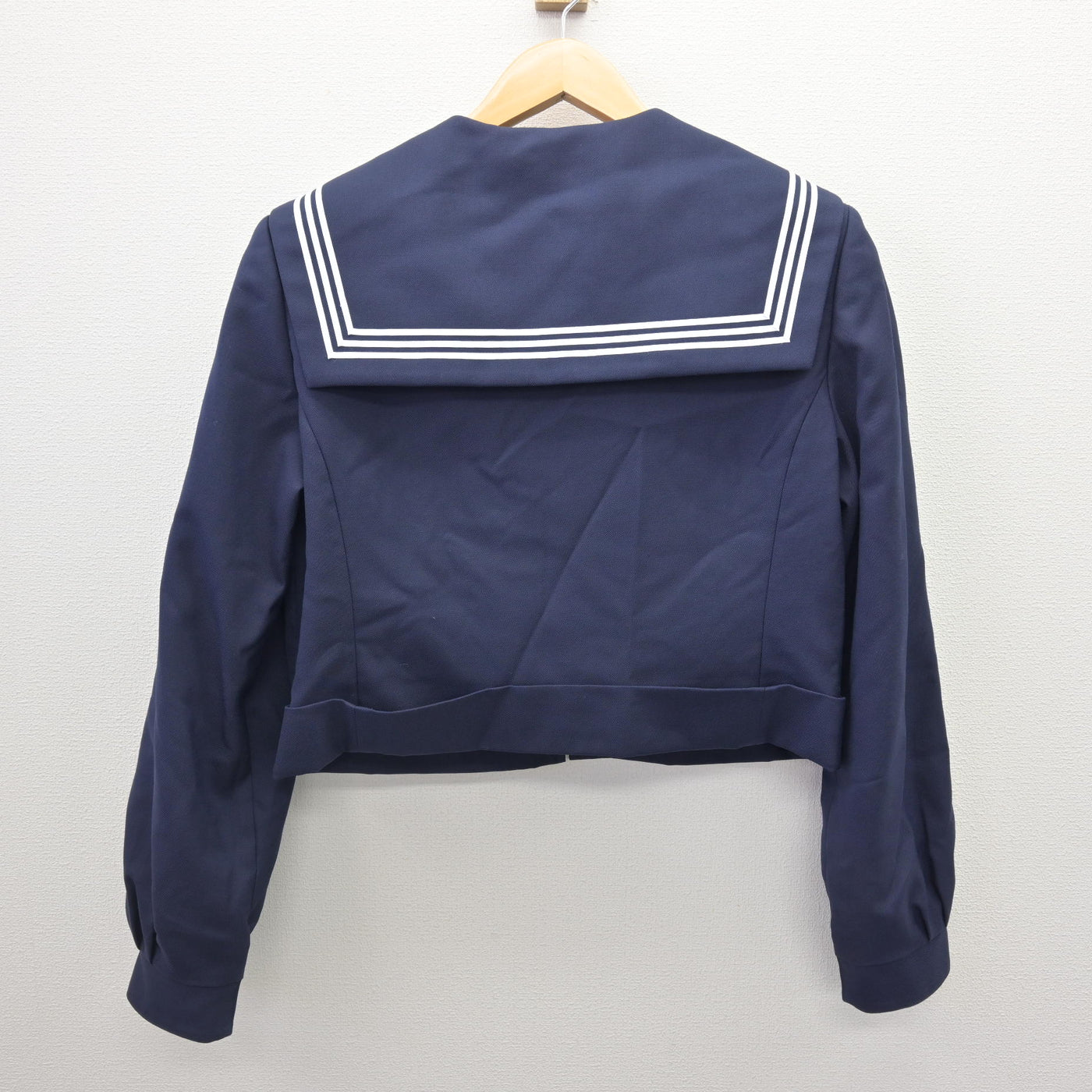 【中古】福岡県 遠賀中学校/旧制服 女子制服 2点 (セーラー服・ジャンパースカート) sf121609