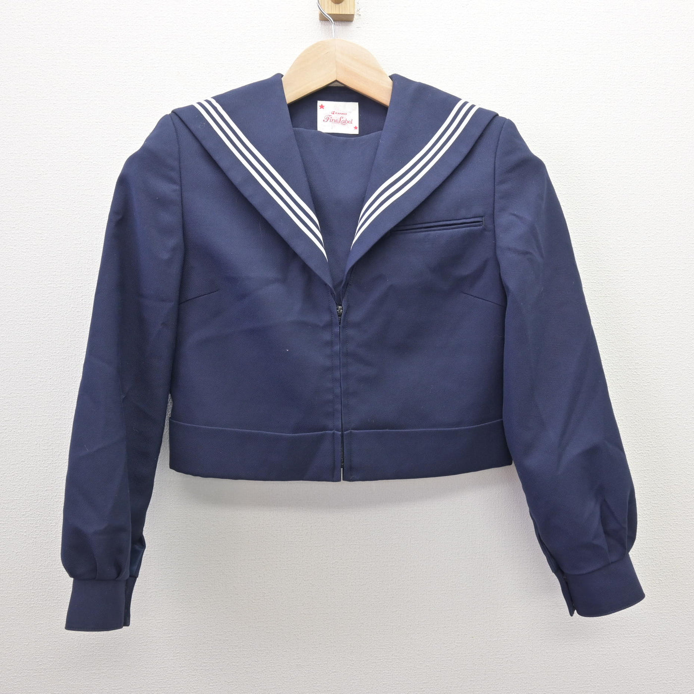 【中古】福岡県 遠賀中学校/旧制服 女子制服 1点 (セーラー服) sf121610