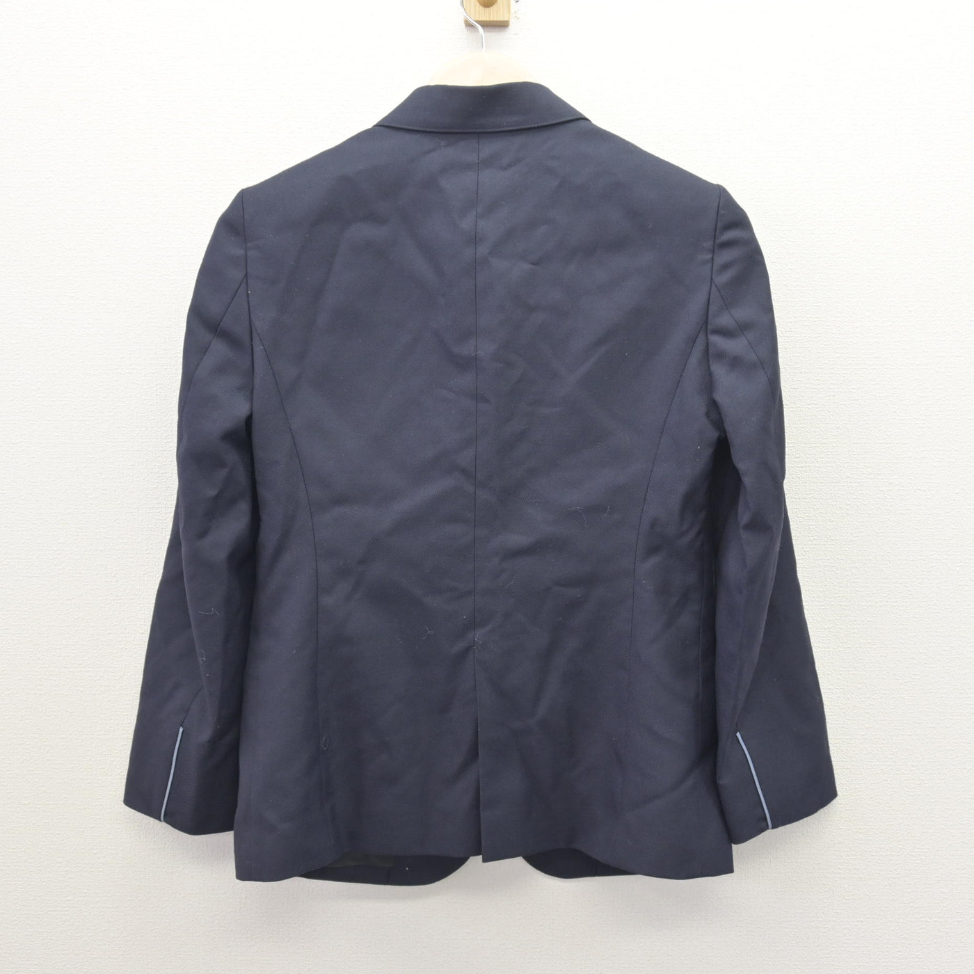 【中古】福岡県 北九州市内中学標準服 女子制服 1点 (ブレザー) sf121628