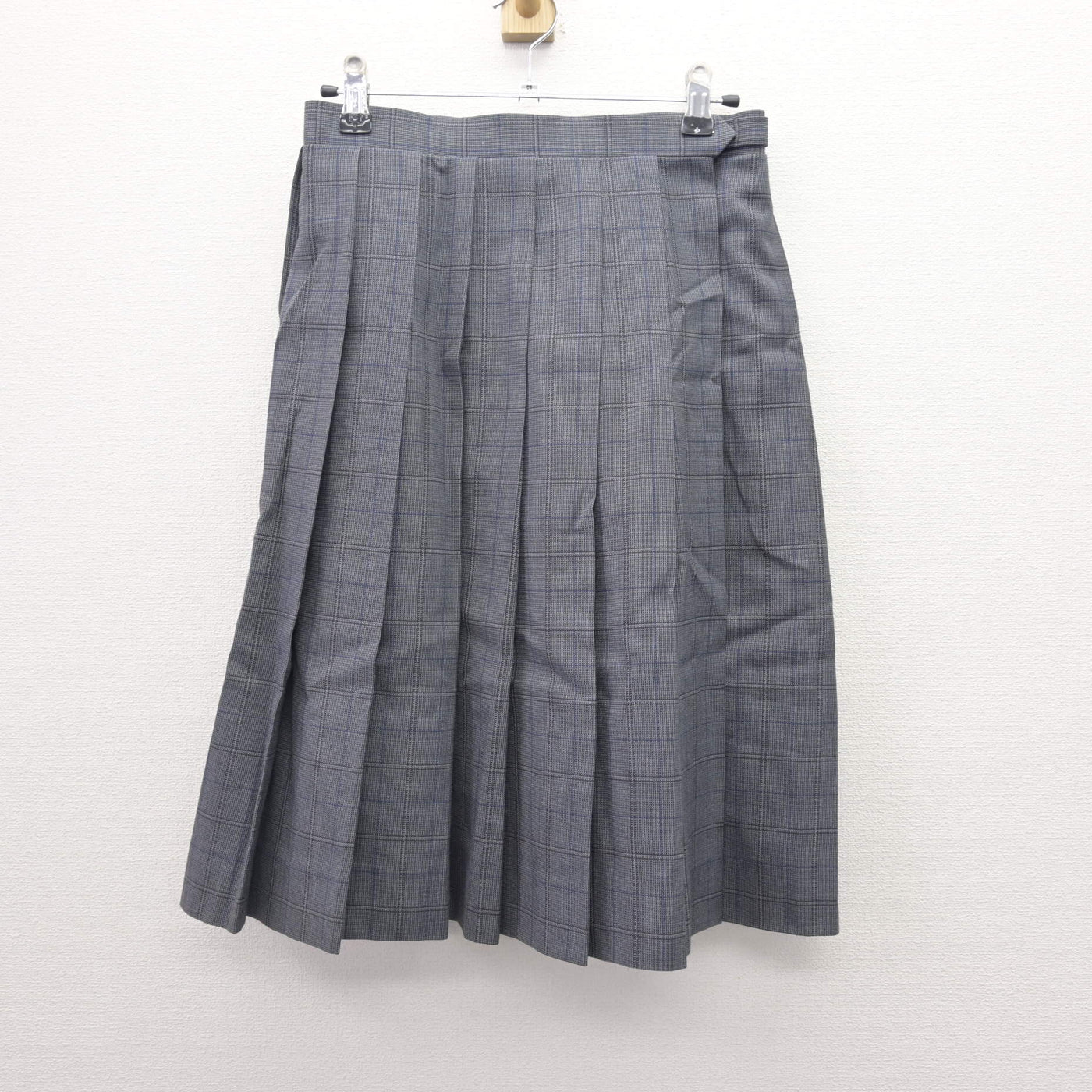 【中古】東京都 松江第四中学校 女子制服 4点 (ブレザー・ニット・スカート) sf121634