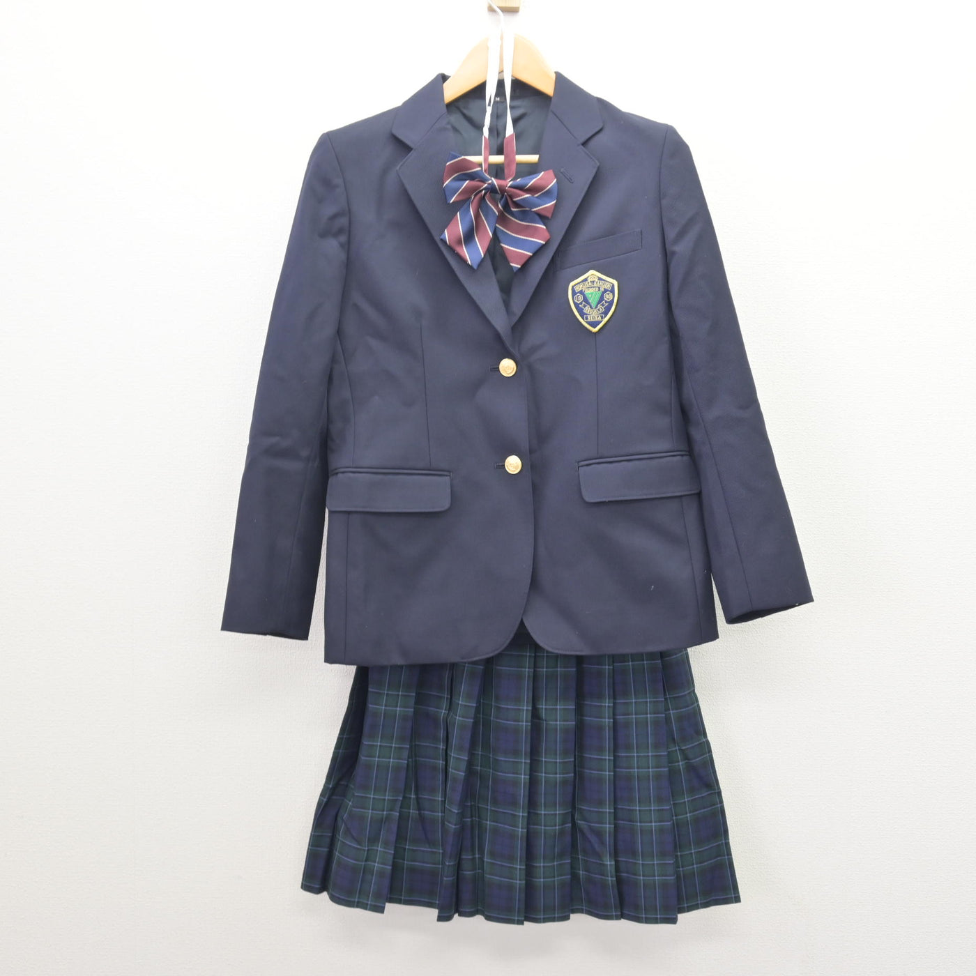 【中古】富山県 星槎国際高等学校 女子制服 3点 (ブレザー・スカート) sf121654