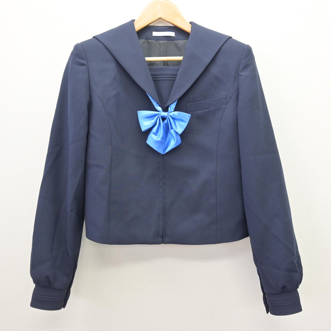 【中古】富山県 大泉中学校 女子制服 3点 (セーラー服・スカート) sf121656