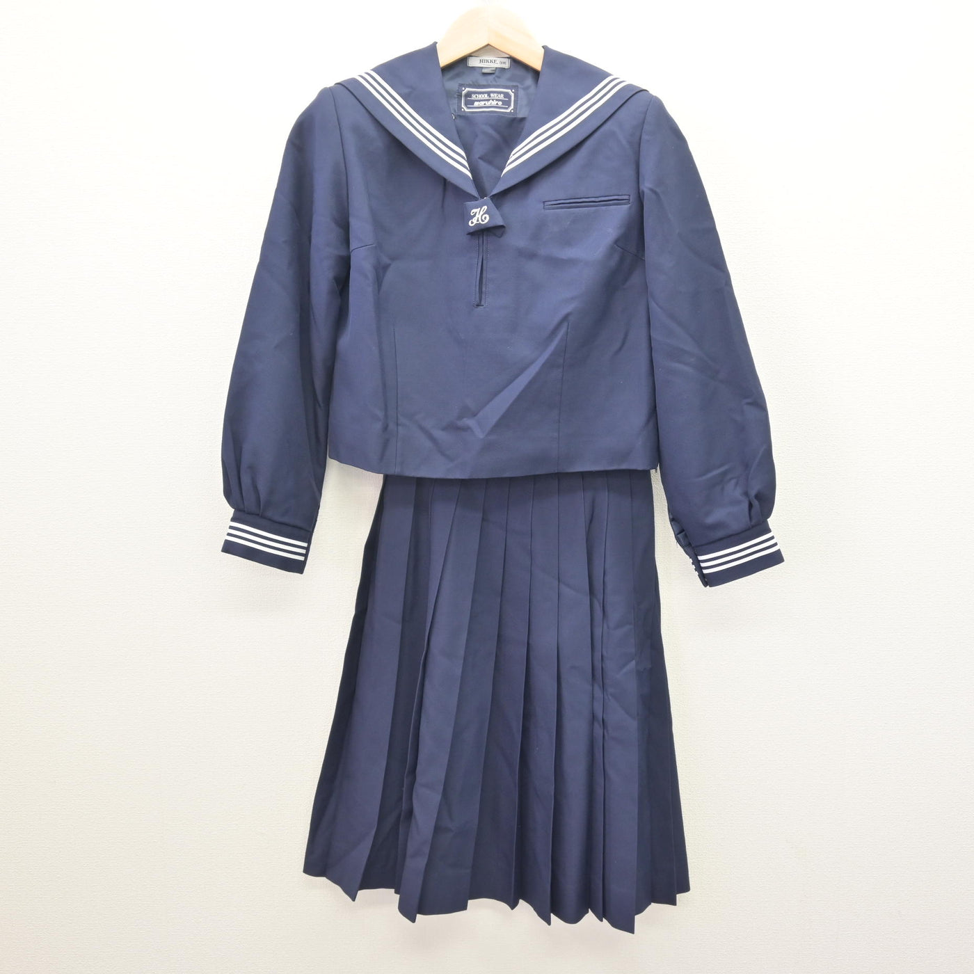 【中古】埼玉県 上平中学校 女子制服 3点 (セーラー服・スカート・スカート) sf121672