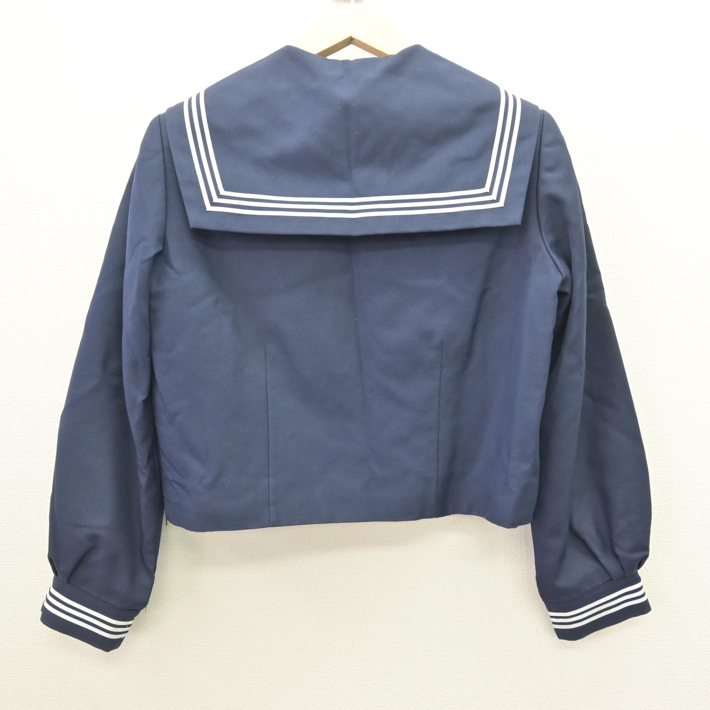 【中古】埼玉県 上平中学校 女子制服 3点 (セーラー服・スカート・スカート) sf121672