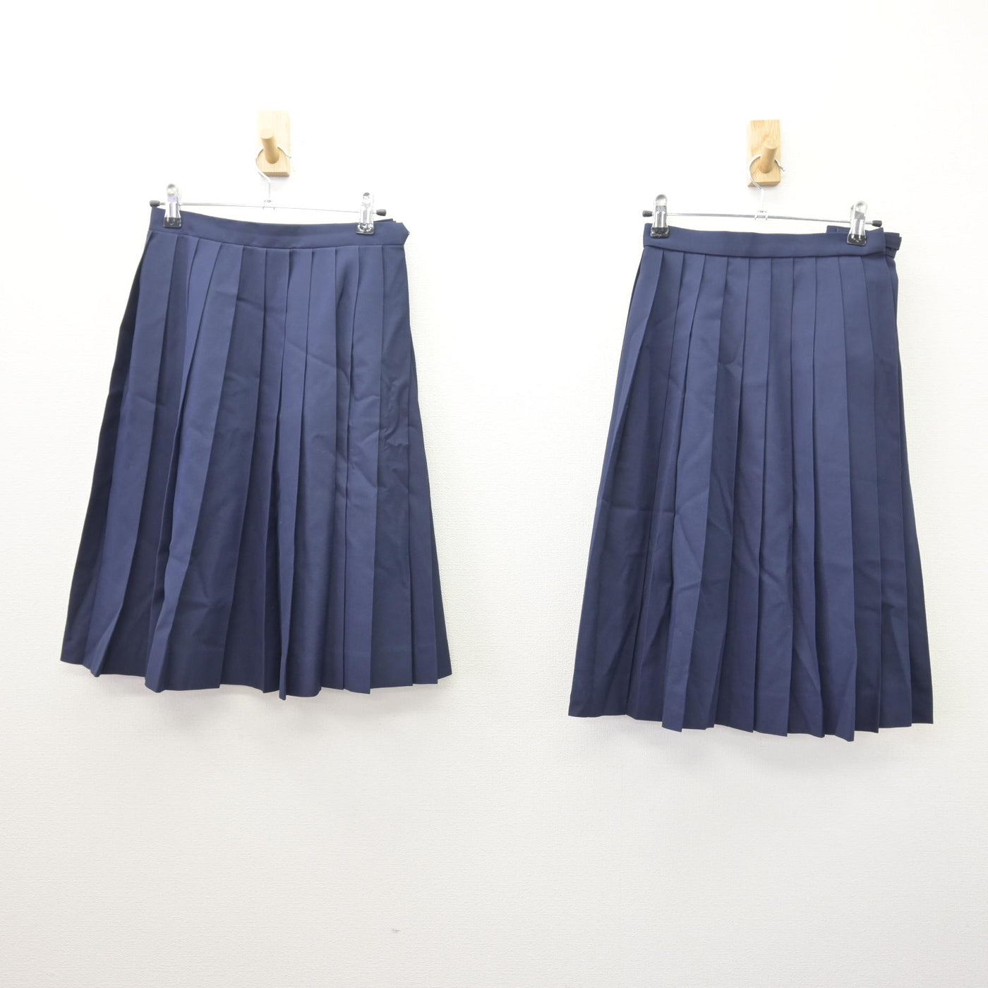 【中古】埼玉県 上平中学校 女子制服 3点 (セーラー服・スカート・スカート) sf121672