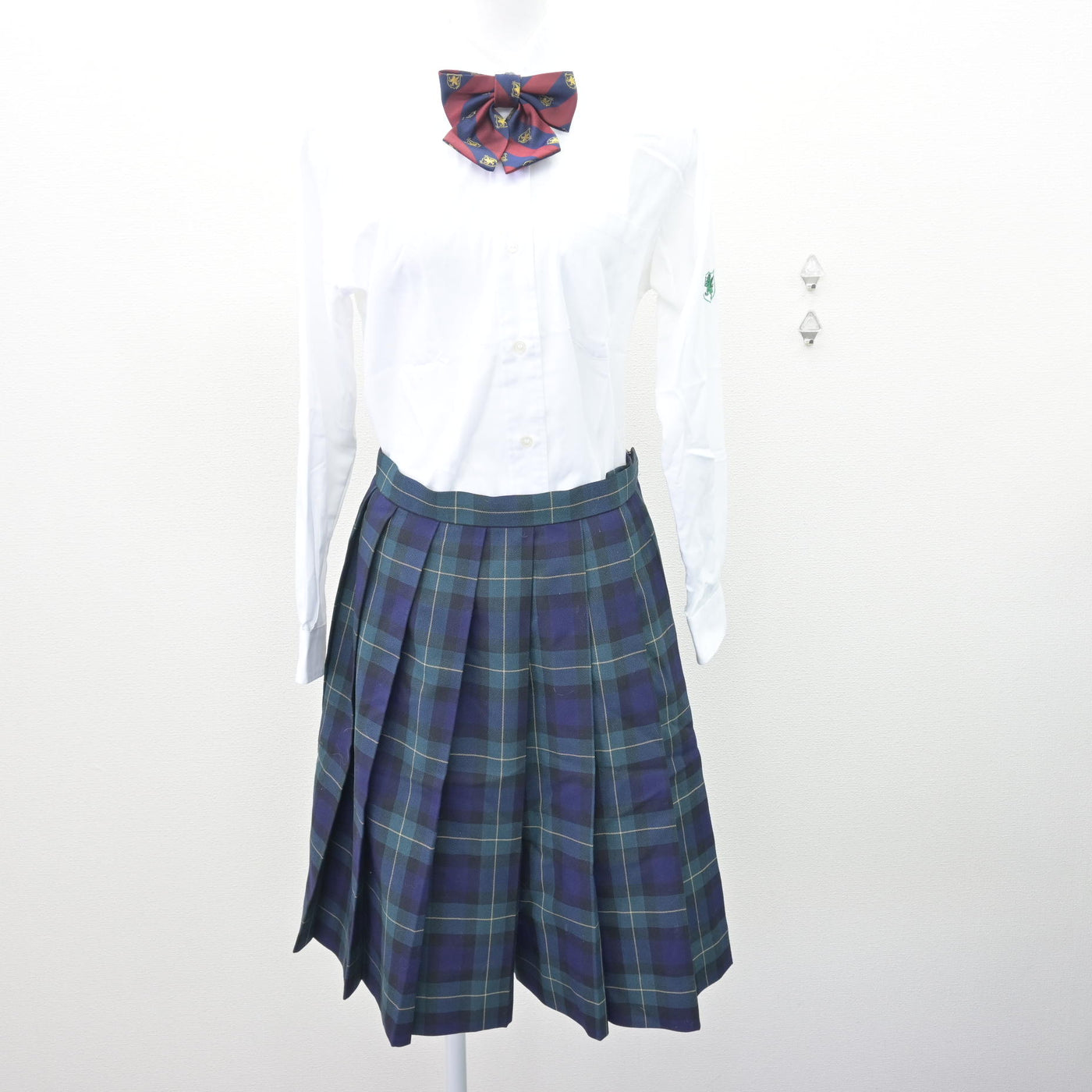 【中古】宮城県 秀光中学校 女子制服 4点 (ブレザー・シャツ・スカート) sf121681
