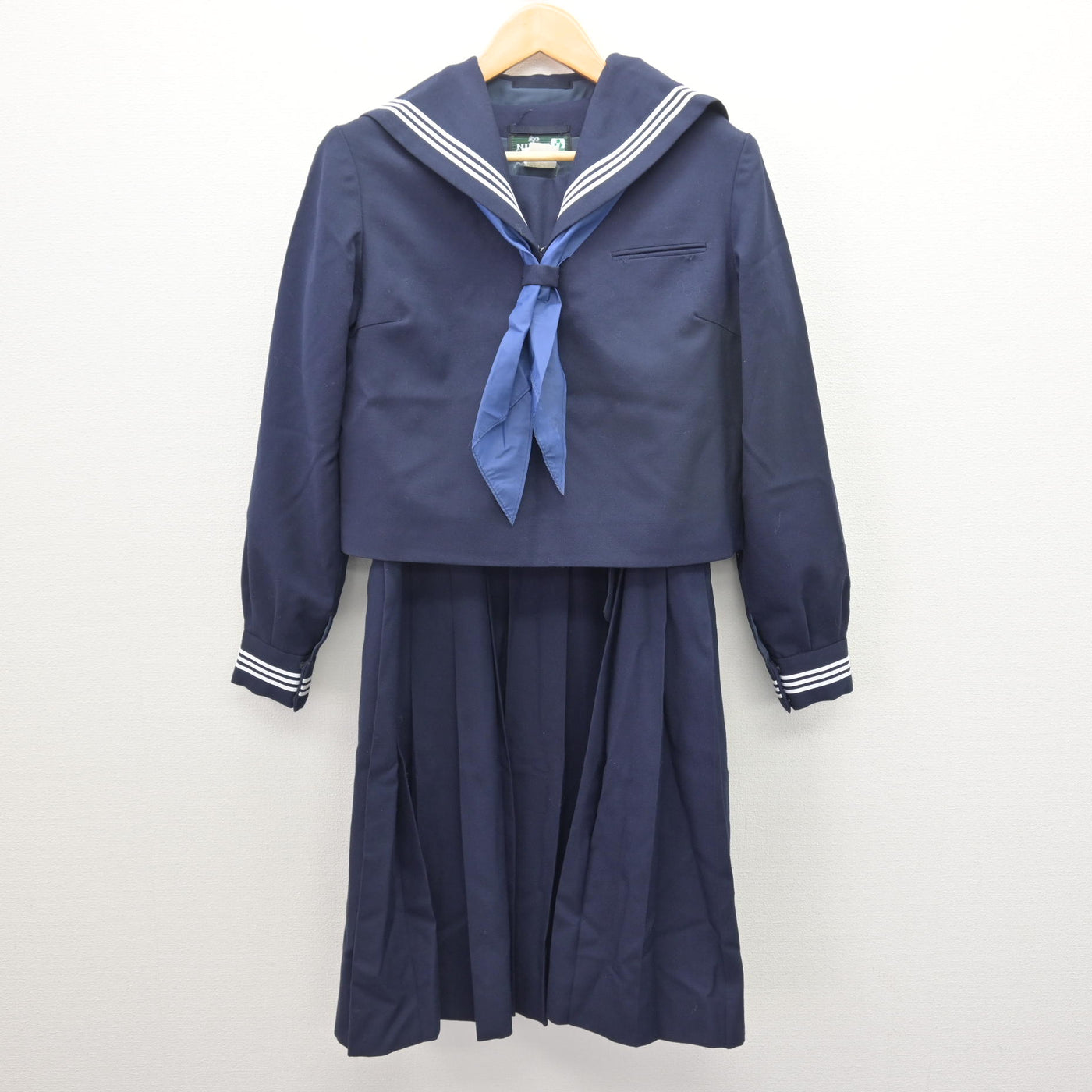 【中古】神奈川県 御幸中学校/旧制服 女子制服 4点 (セーラー服・スカート・ジャンパースカート) sf121682