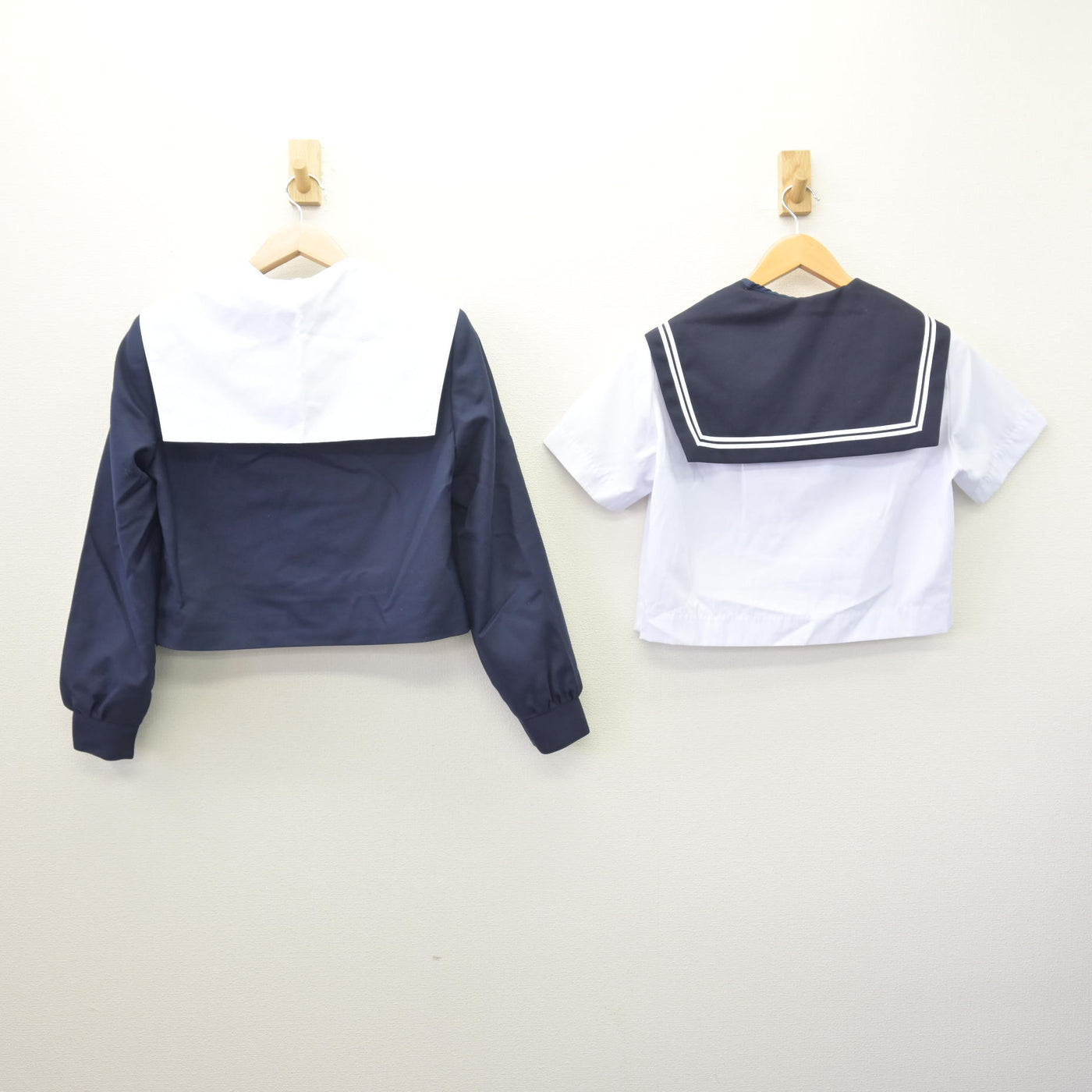 【中古】愛知県 竜北中学校 女子制服 2点 (セーラー服・セーラー服) sf121712