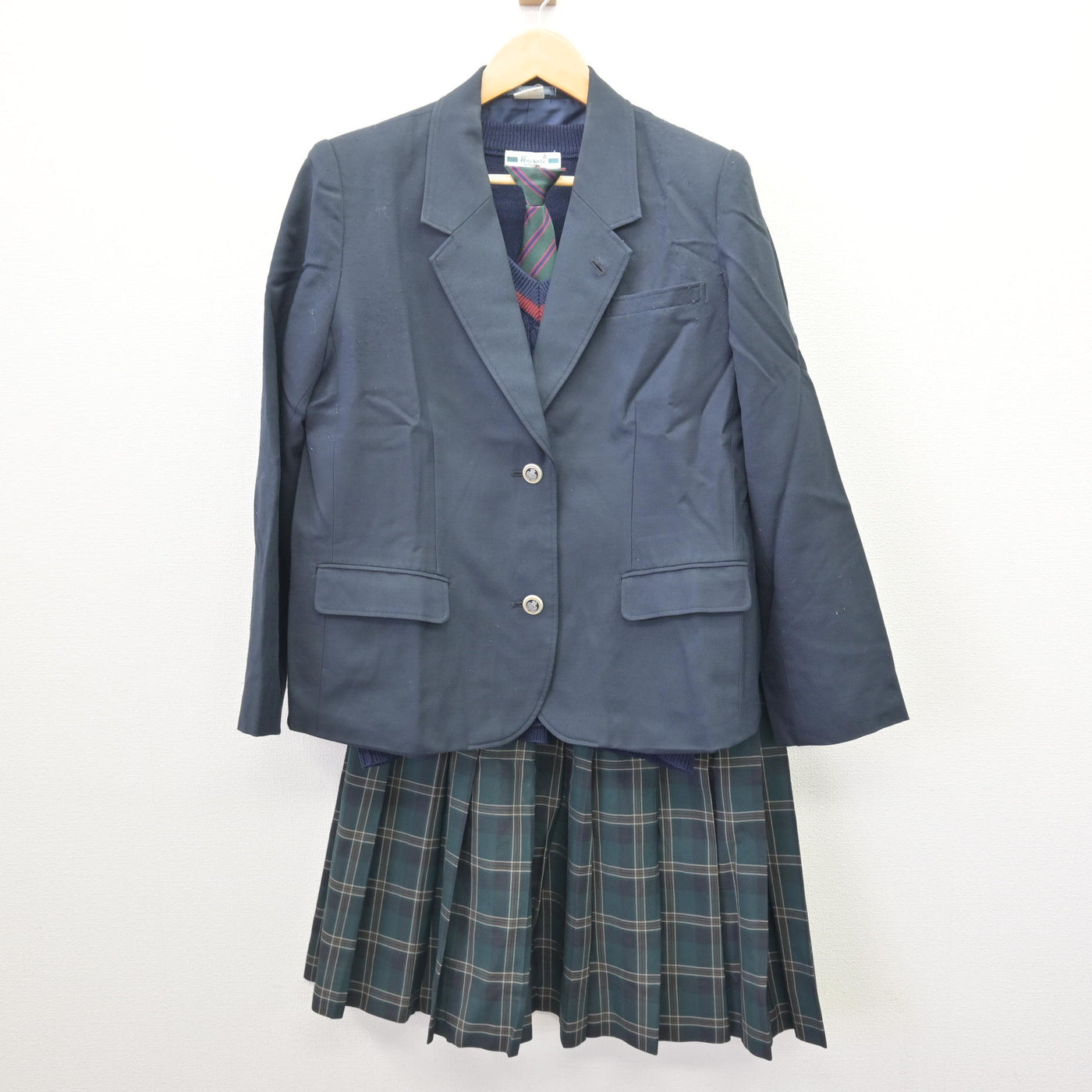 【中古】兵庫県 三田西陵高等学校 女子制服 4点 (ブレザー・ニット・スカート) sf121714
