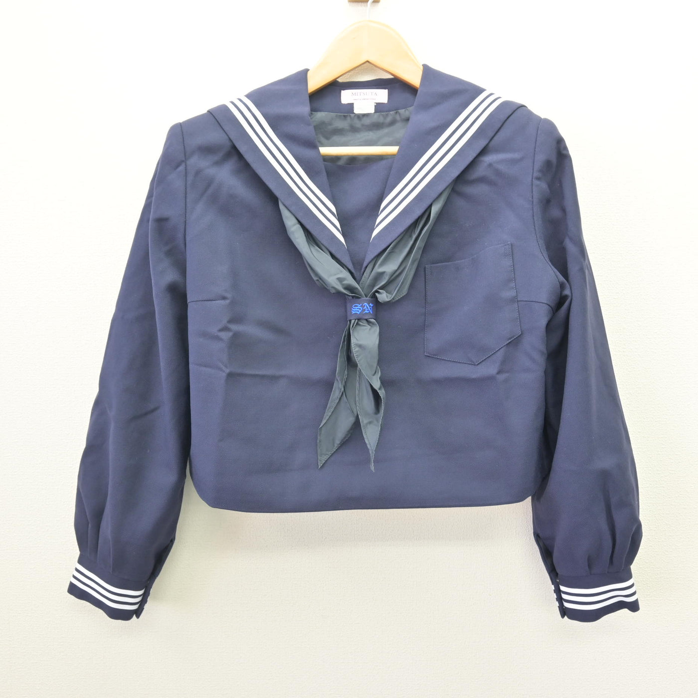 【中古】熊本県 西合志南中学校 女子制服 3点 (セーラー服・ジャンパースカート) sf121720