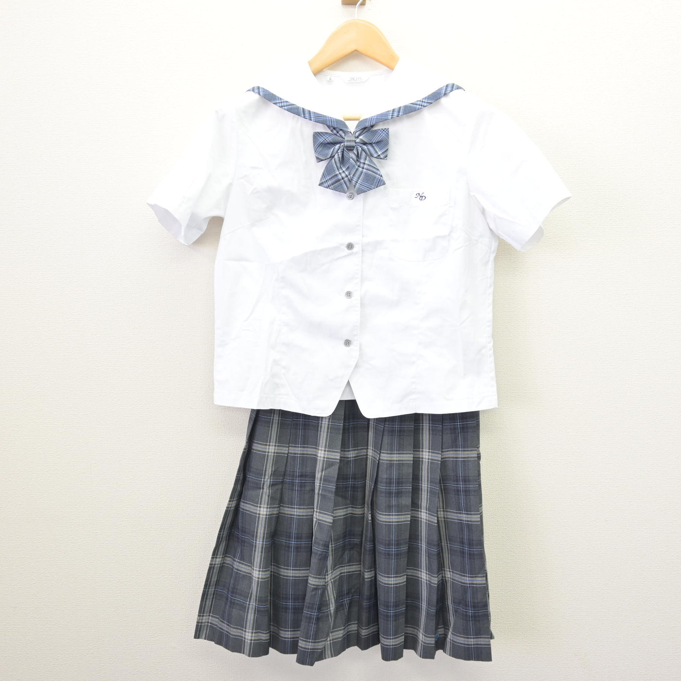 【中古】新潟県 新潟第一中学校・新潟第一高等学校 女子制服 3点 (セーラー服・スカート) sf121727