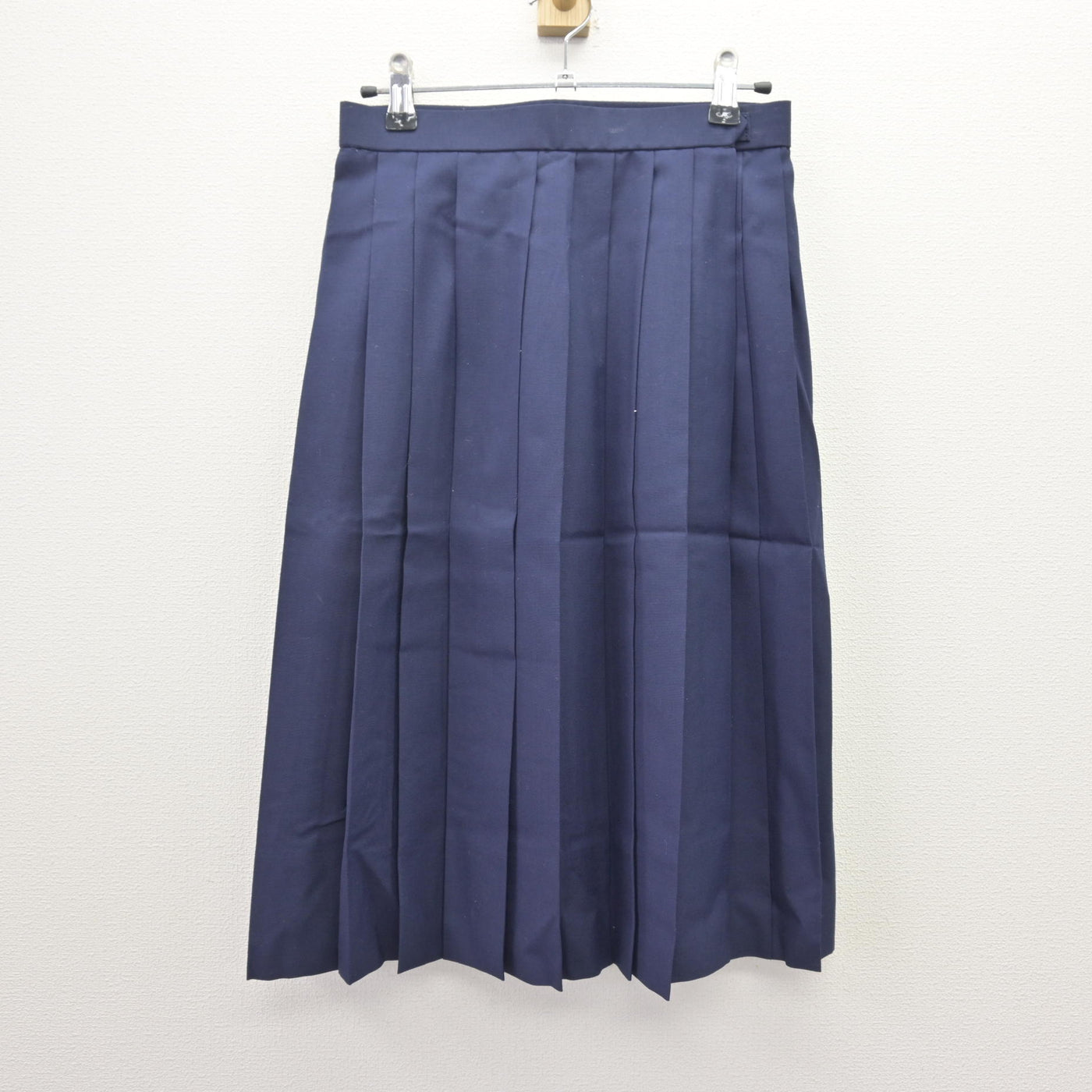 【中古】兵庫県 御影中学校 女子制服 2点 (ニット・スカート) sf121750