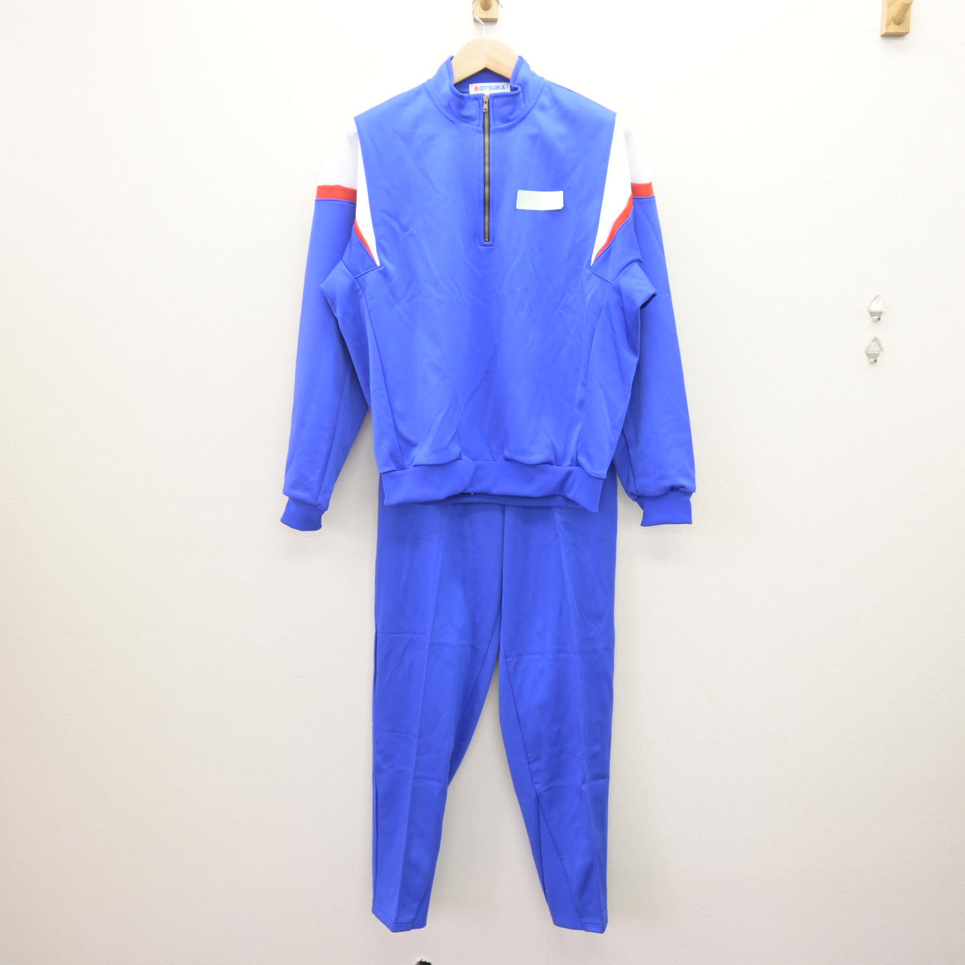 【中古】兵庫県 御影中学校 女子制服 3点 (ジャージ 上・体操服 上・ジャージ 下) sf121751