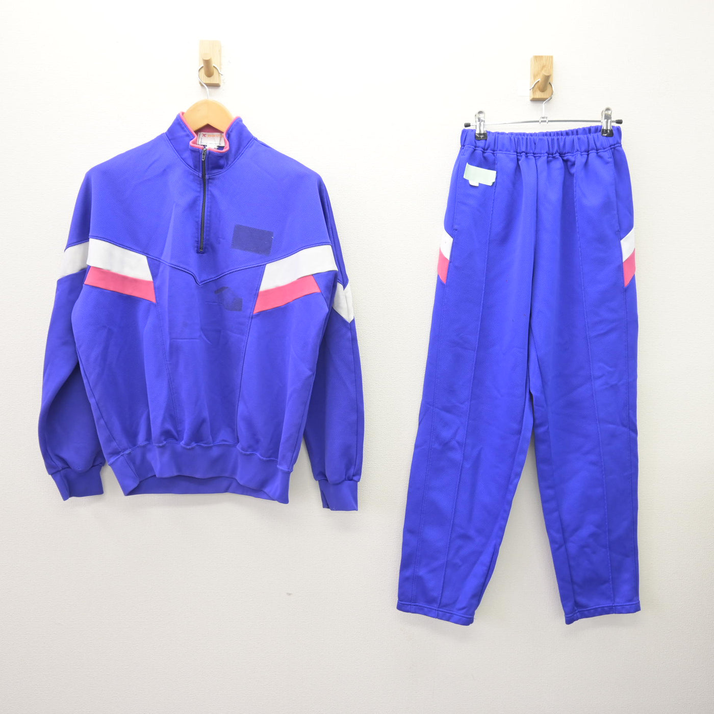 【中古】埼玉県 川里中学校 男子制服 2点 (ジャージ 上・ジャージ 下) sf121757