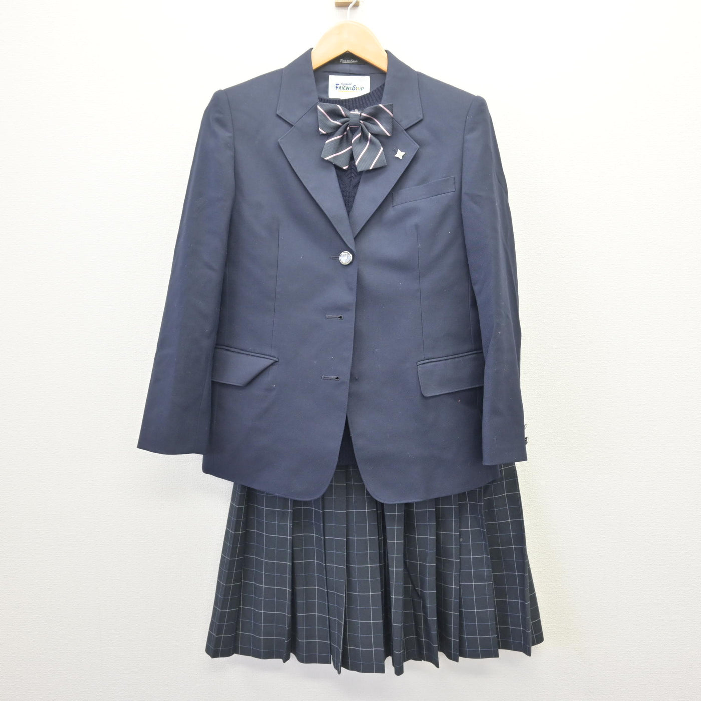 【中古】東京都 緑野中学校 女子制服 4点 (ブレザー・ニット・スカート) sf121778