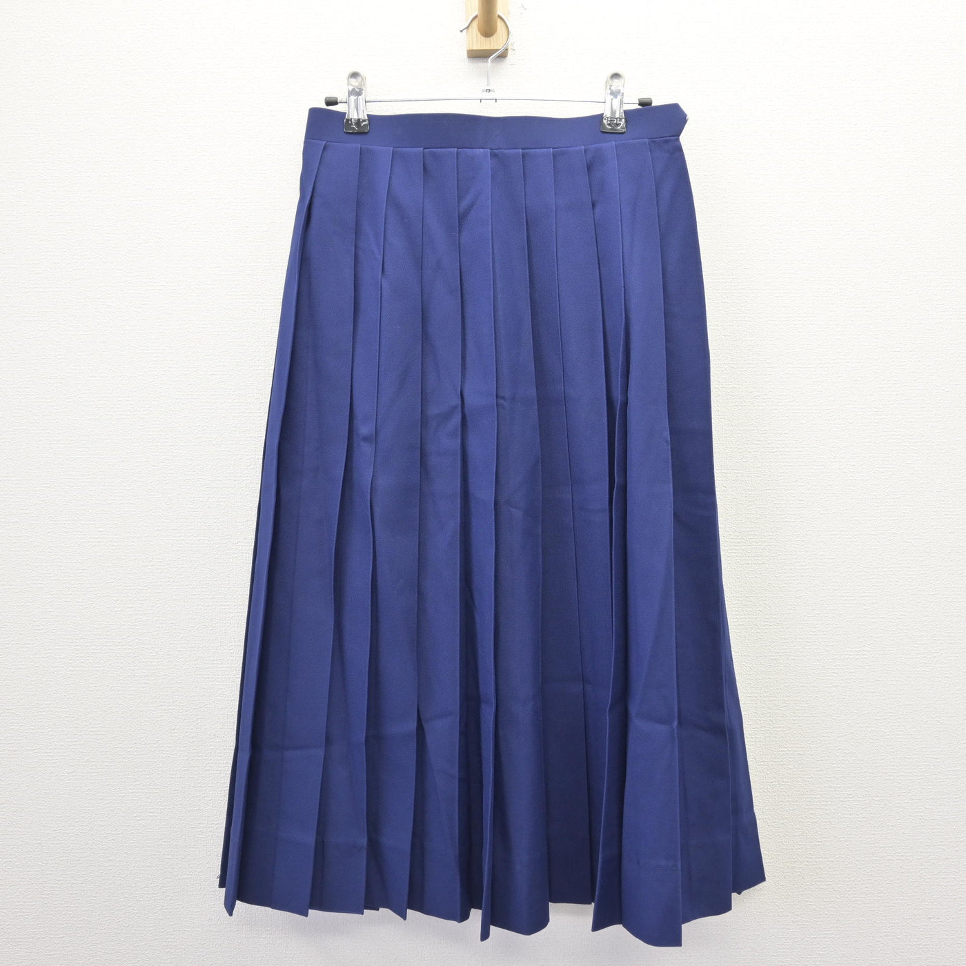 【中古】千葉県 八街中央中学校 女子制服 2点 (セーラー服・スカート) sf121786