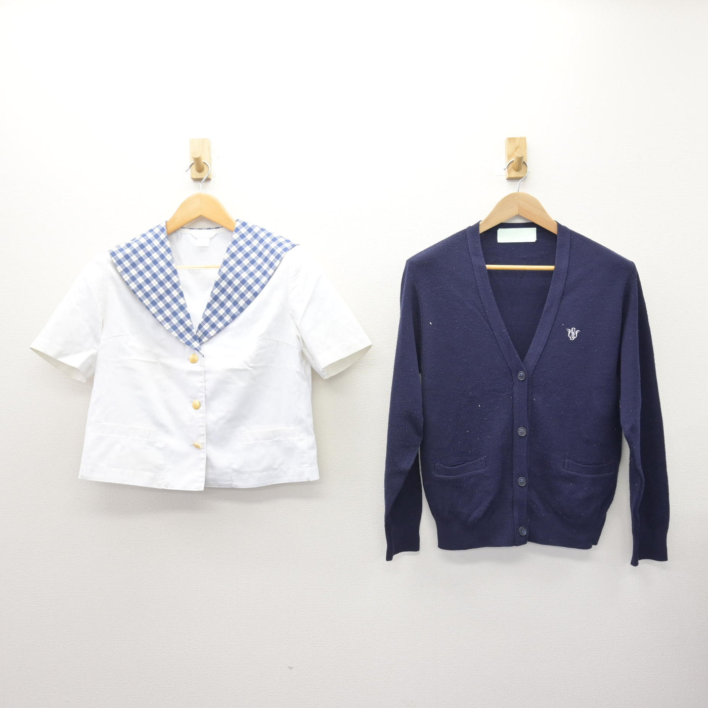 【中古】宮城県 聖和学園高等学校 女子制服 2点 (ニット・セーラー服) sf121800