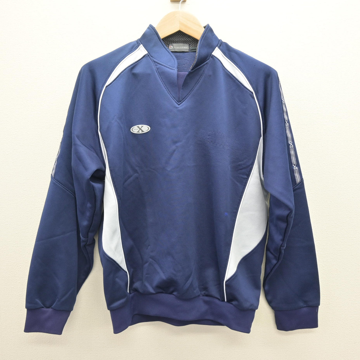 【中古】茨城県 勝田第二中学校 女子制服 2点 (ジャージ 上・ジャージ 下) sf121828