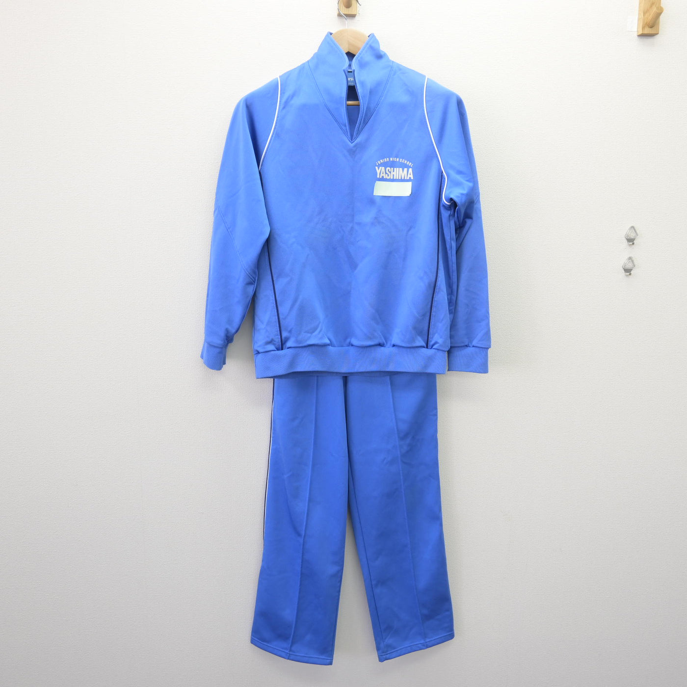 【中古】香川県 屋島中学校 女子制服 2点 (ジャージ 上・ジャージ 下) sf121870