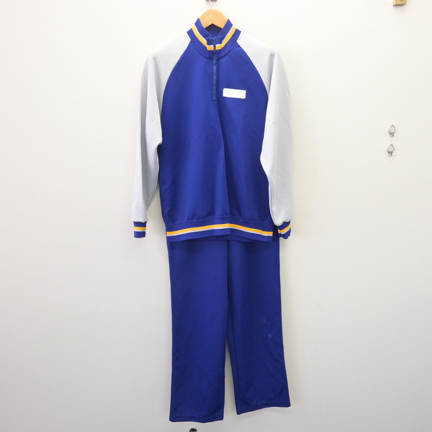 【中古】香川県 高松東高等学校 男子制服 2点 (ジャージ 上・ジャージ 下) sf121876