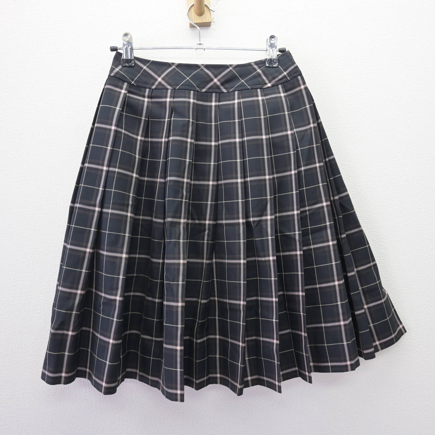 【中古】福井県 仁愛女子高等学校/旧制服 女子制服 3点 (ブレザー・シャツ・スカート) sf121878