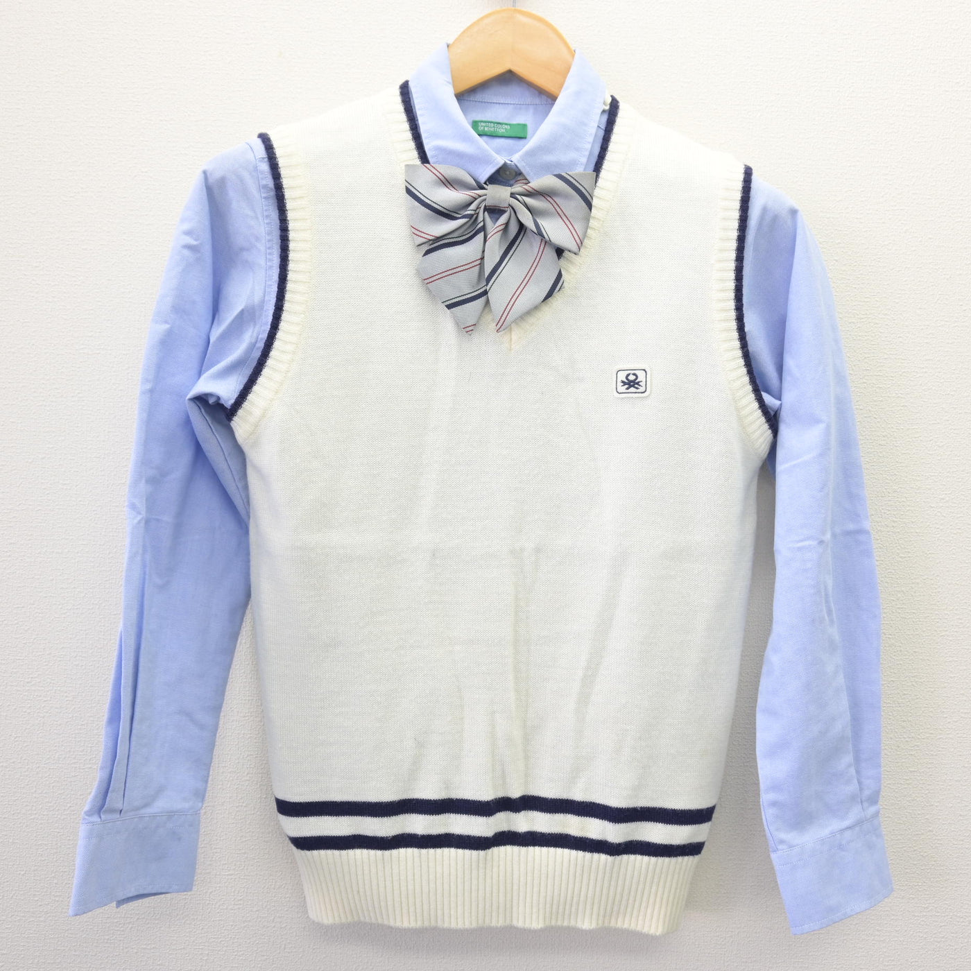 【中古】香川県 高松中央高等学校 女子制服 3点 (ニットベスト・シャツ) sf121887