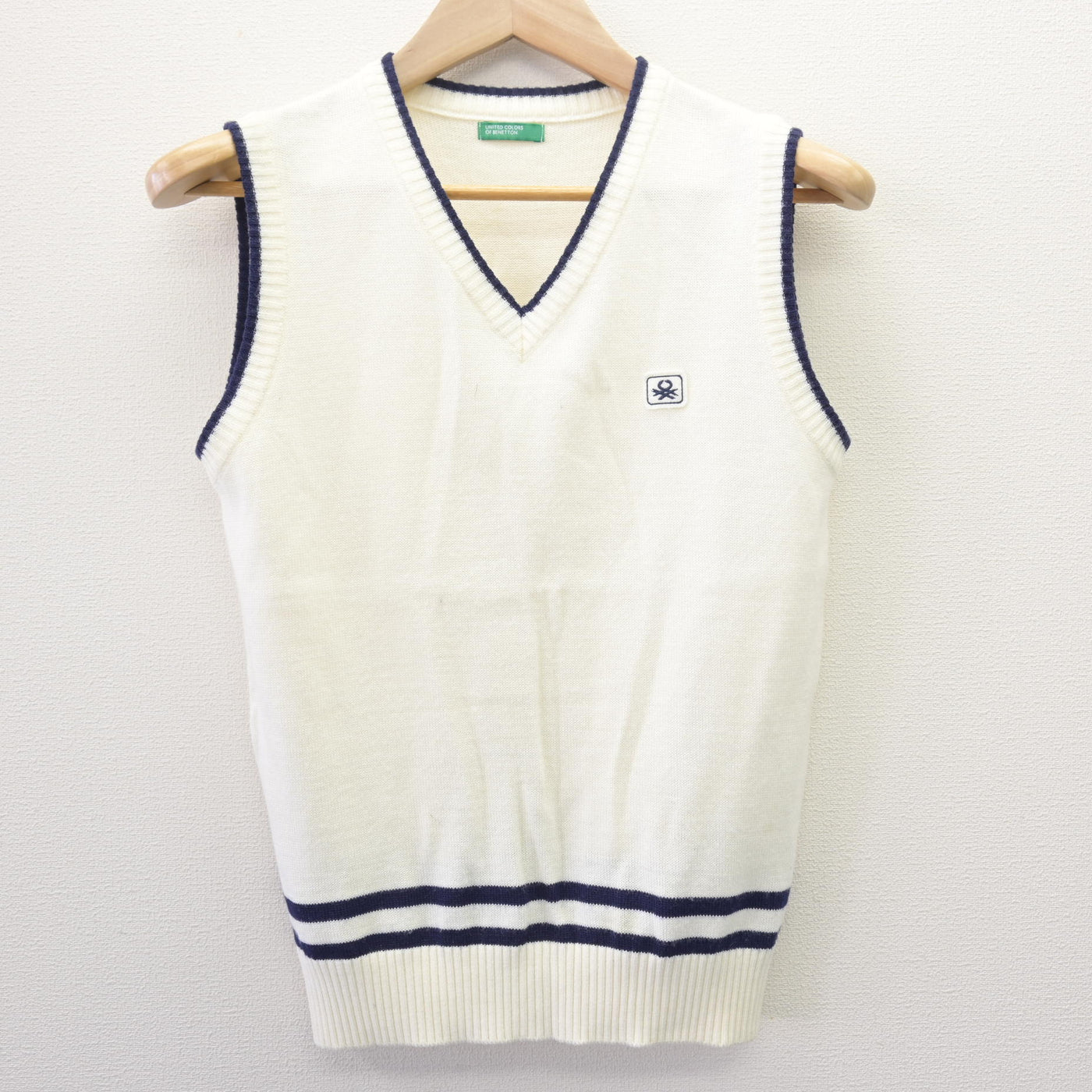 【中古】香川県 高松中央高等学校 女子制服 3点 (ニットベスト・シャツ) sf121887