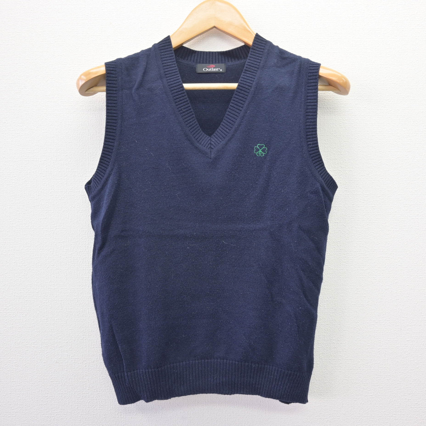 【中古】北海道 札幌第一高等学校 女子制服 2点 (ニットベスト・シャツ) sf121904