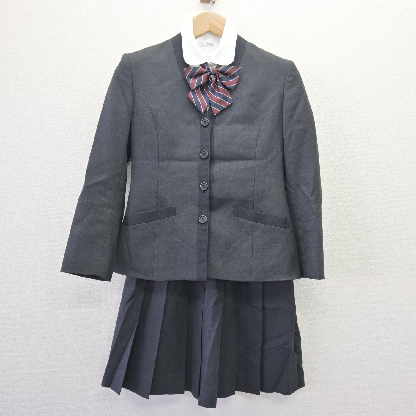 【中古】北海道 北海学園札幌高等学校 女子制服 4点 (ブレザー・シャツ・スカート) sf121914