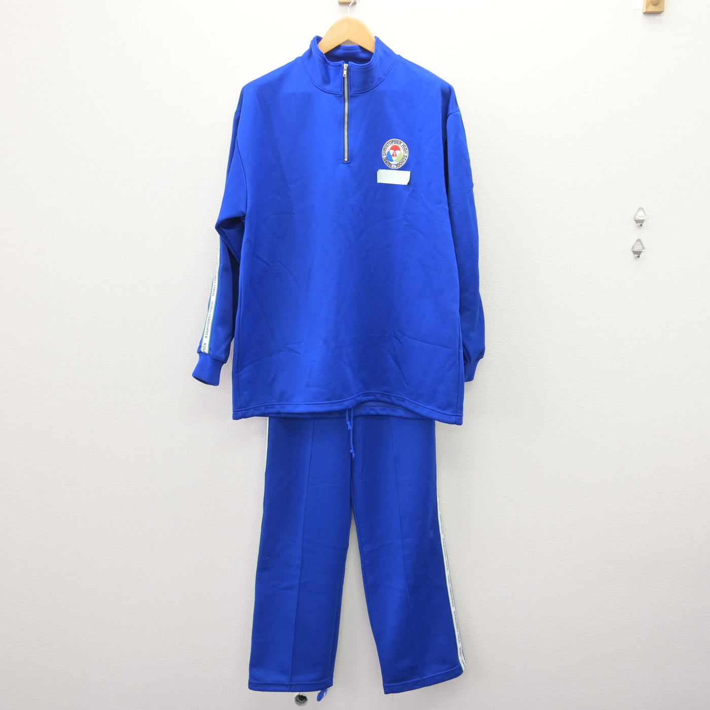 【中古】静岡県 聖隷クリストファー高等学校 男子制服 3点 (ジャージ 上・体操服 上・ジャージ 下) sf121925