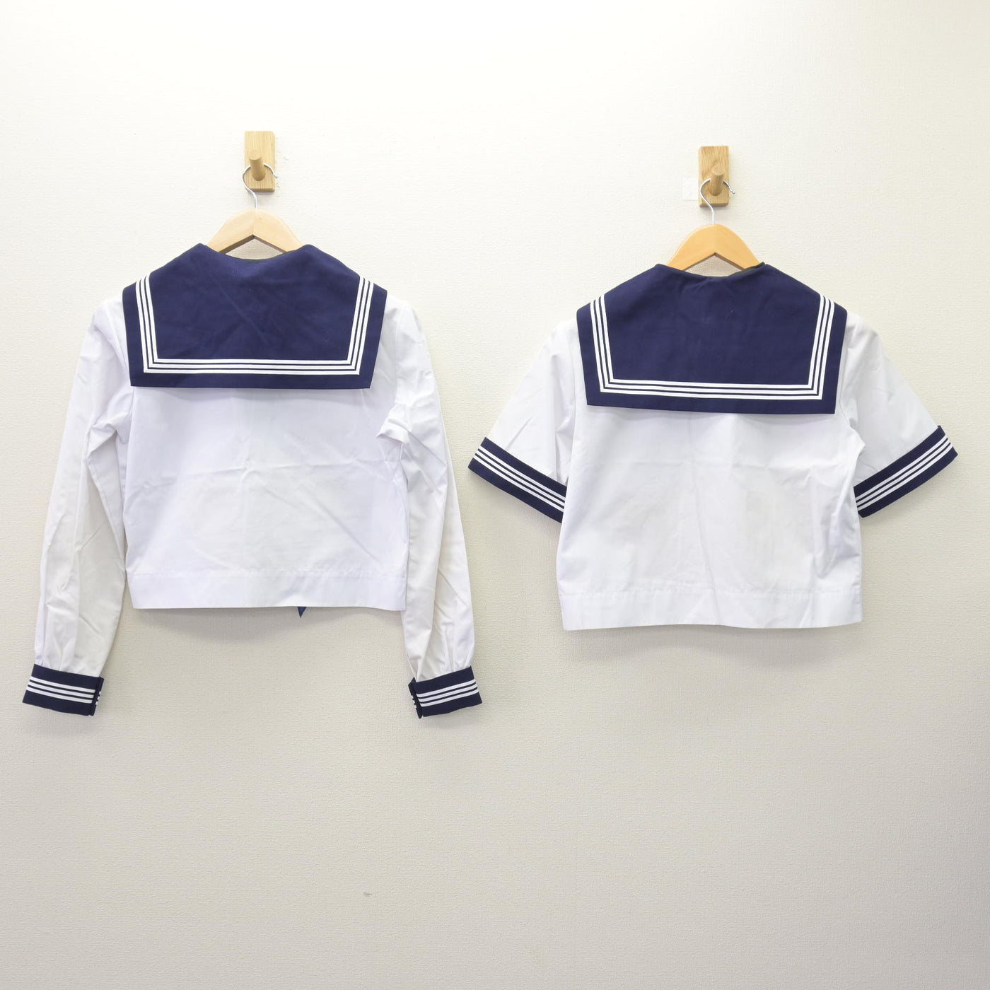 【中古】埼玉県 福岡中学校 女子制服 4点 (セーラー服・スカート) sf121931