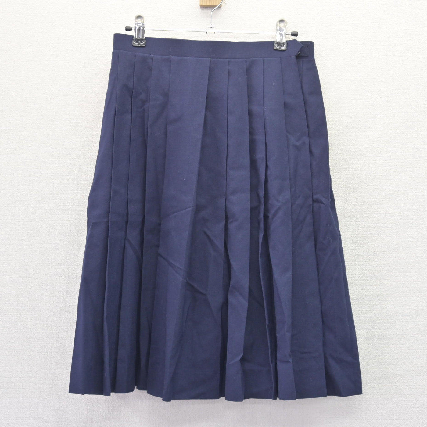 【中古】埼玉県 福岡中学校 女子制服 4点 (セーラー服・スカート) sf121931