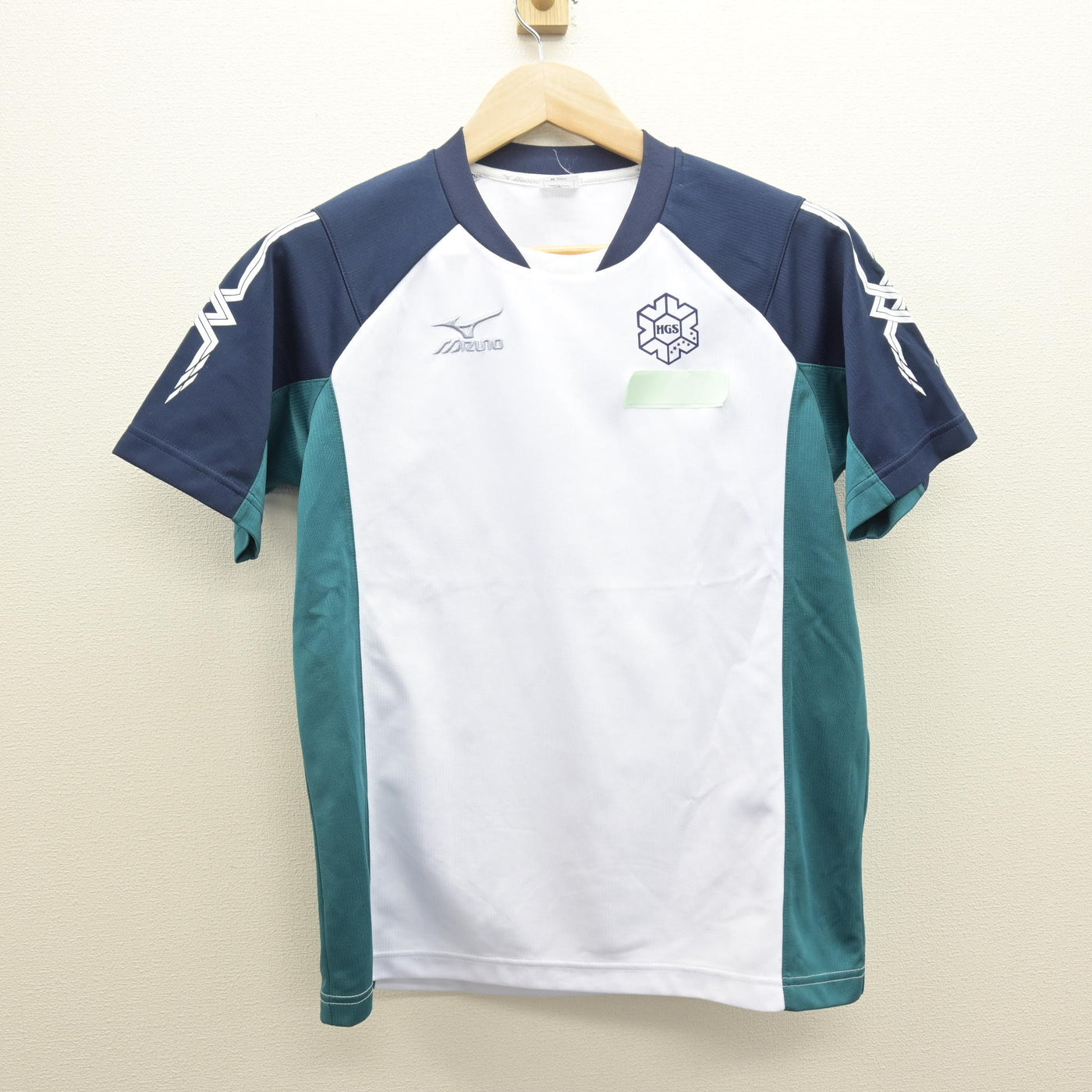 【中古】北海道 北海学園札幌高等学校 女子制服 2点 (体操服 上・体操服 下) sf121940