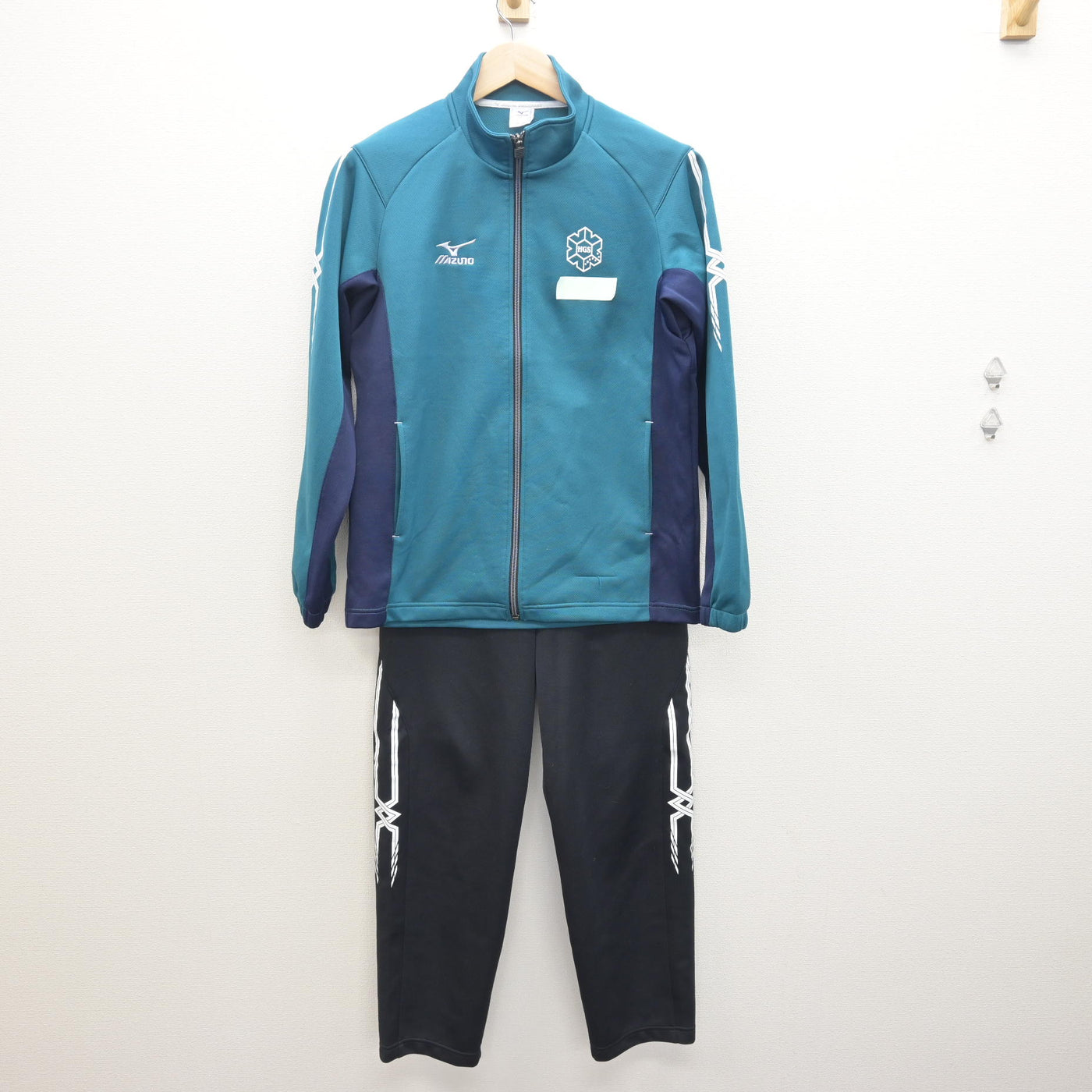 【中古】北海道 北海学園札幌高等学校 女子制服 2点 (ジャージ 上・ジャージ 下) sf121942