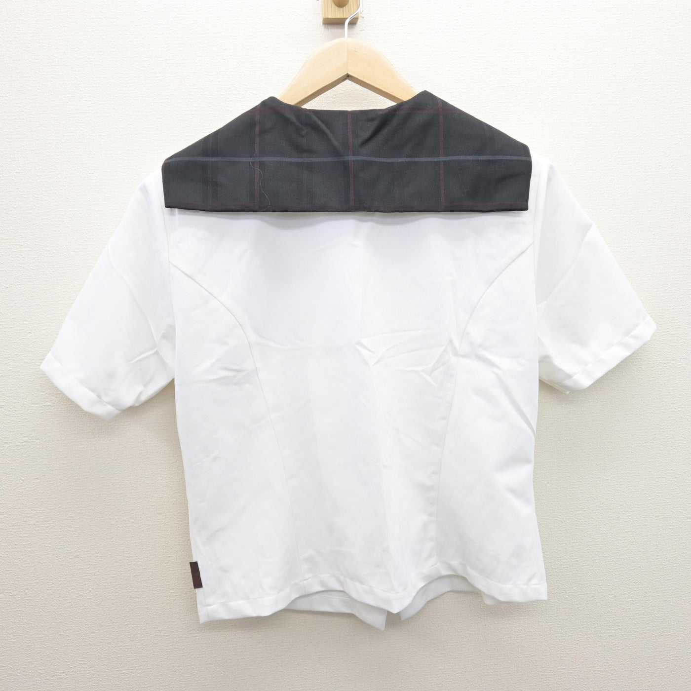 【中古】福岡県 九州産業大学付属九州産業高校 女子制服 2点 (ブラウス・スカート) sf121946