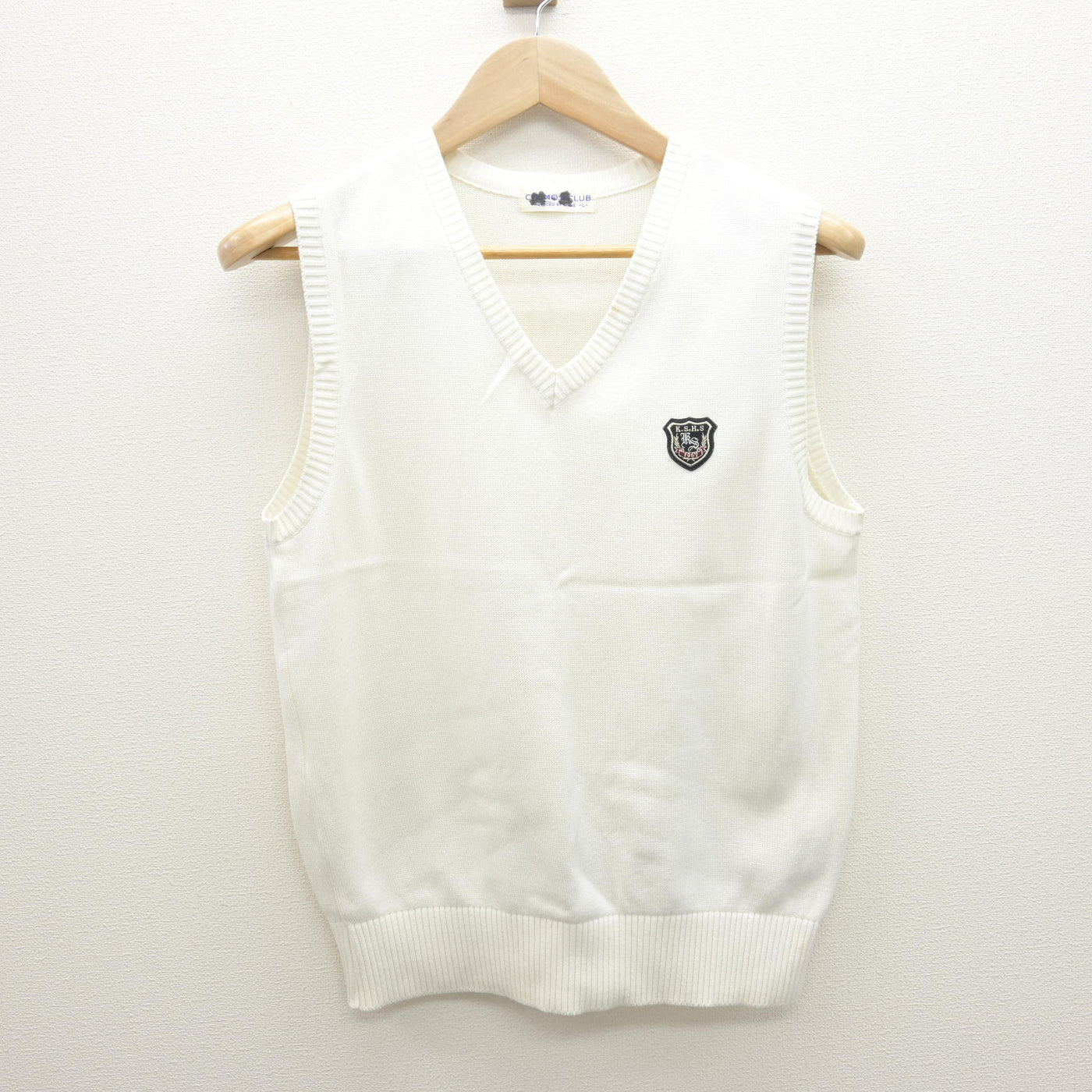 【中古】福岡県 九州産業大学付属九州産業高校 女子制服 2点 (ニットベスト・ブラウス) sf121947