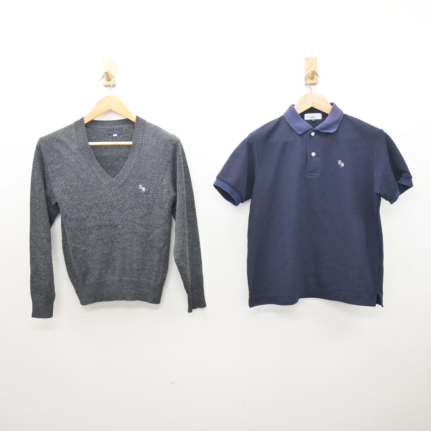 【中古】東京都 立川国際中等教育学校/後期課程 女子制服 2点 (ニット・シャツ) sf121955