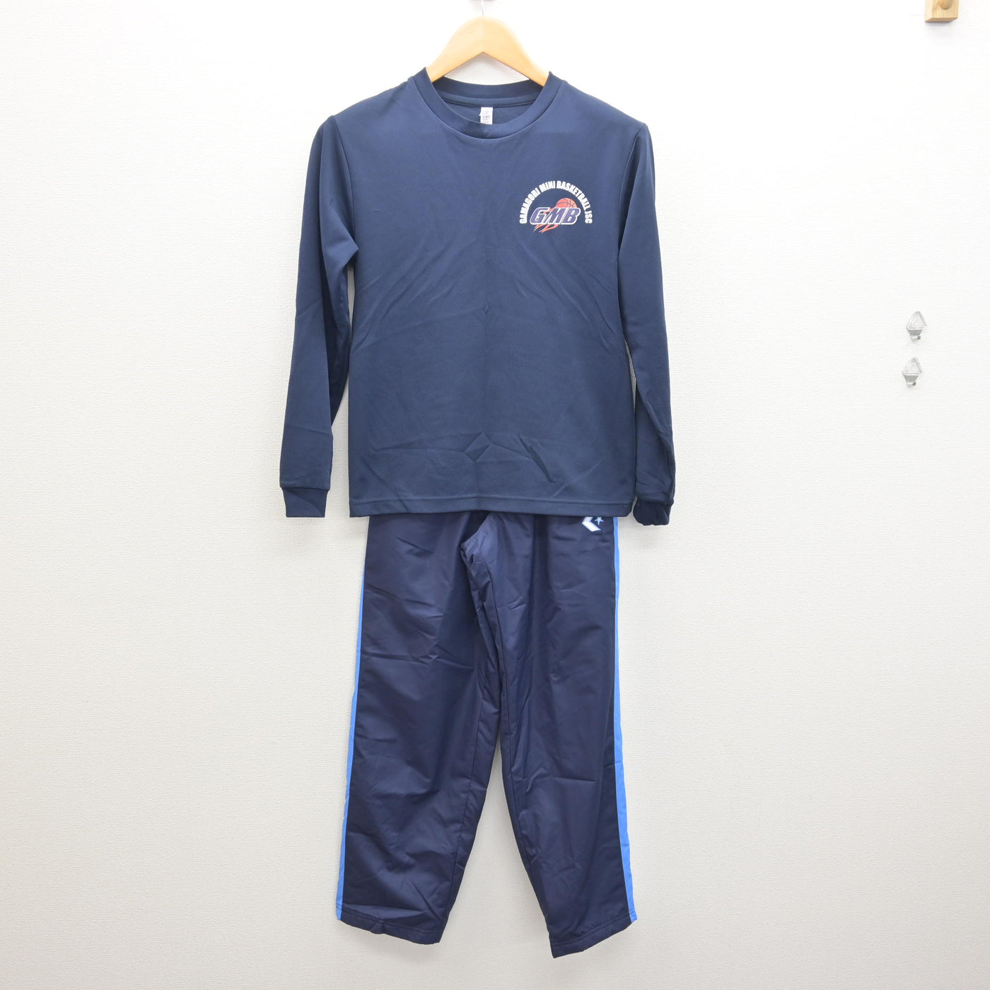 【中古】愛知県 蒲郡ミニバスケットボール少年団 男子制服 3点 (シャツ・シャツ・その他アイテム) sf121959