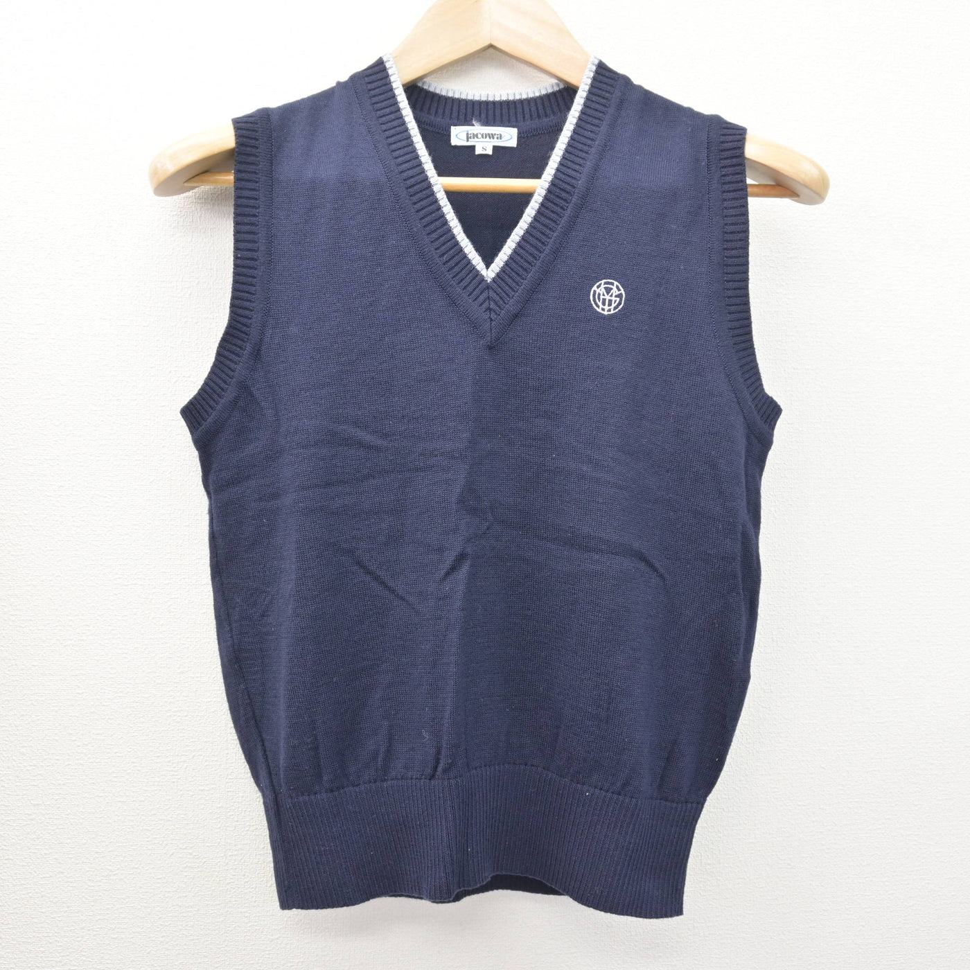 【中古】東京都 朋優学院高等学校 女子制服 2点 (ニット・ニットベスト) sf121985