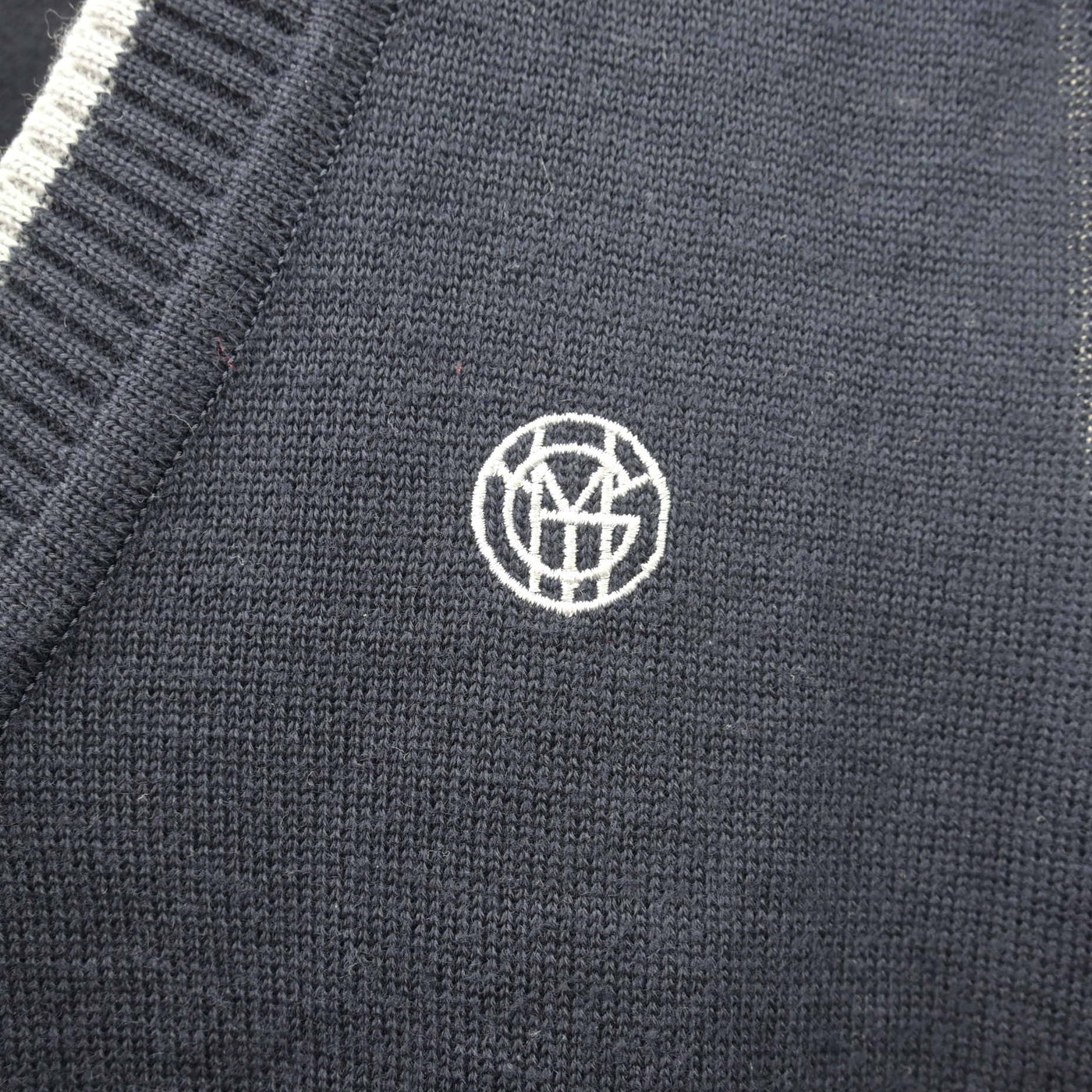 【中古】東京都 朋優学院高等学校 女子制服 2点 (ニット・ニットベスト) sf121985