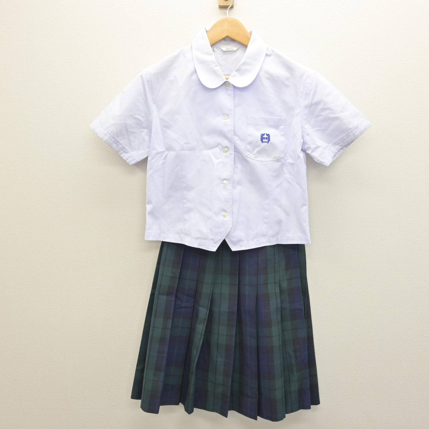【中古】宮崎県 鵬翔高等学校 女子制服 2点 (ブラウス・スカート) sf122012