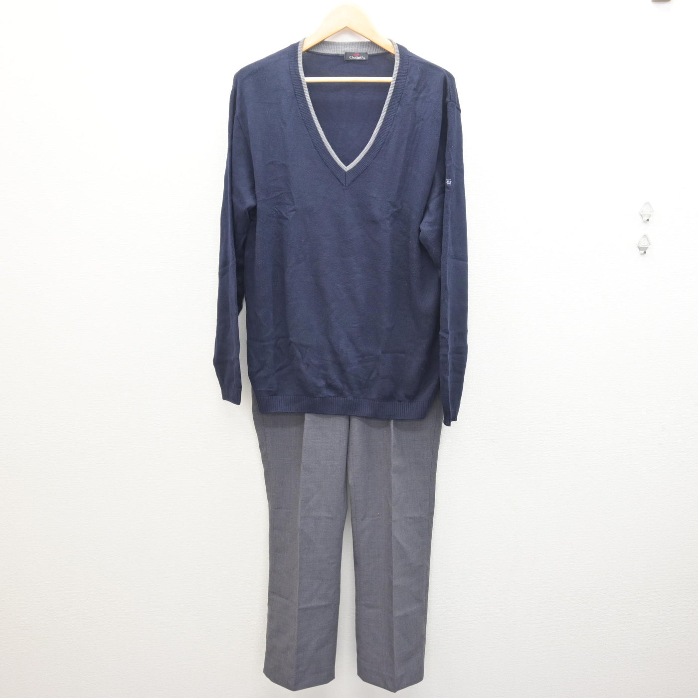 【中古】静岡県 聖隷クリストファー高等学校 男子制服 2点 (ニット・ズボン) sf122016