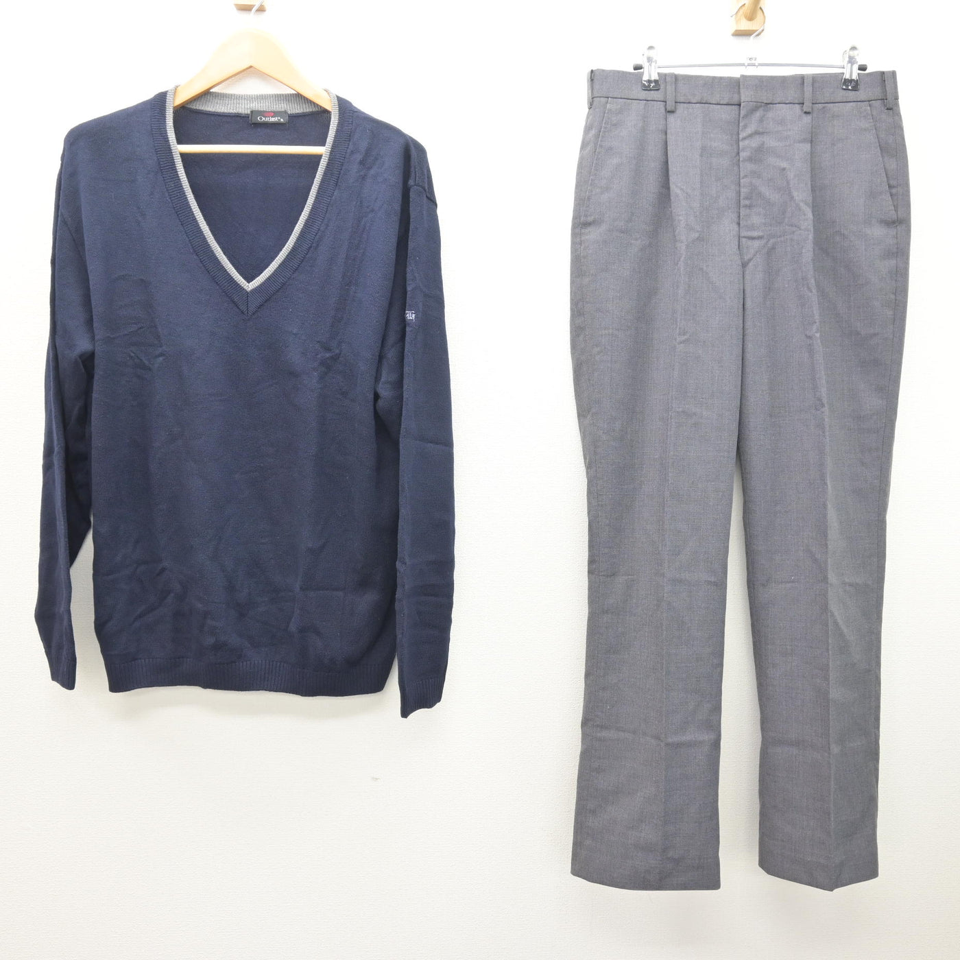 【中古】静岡県 聖隷クリストファー高等学校 男子制服 2点 (ニット・ズボン) sf122016