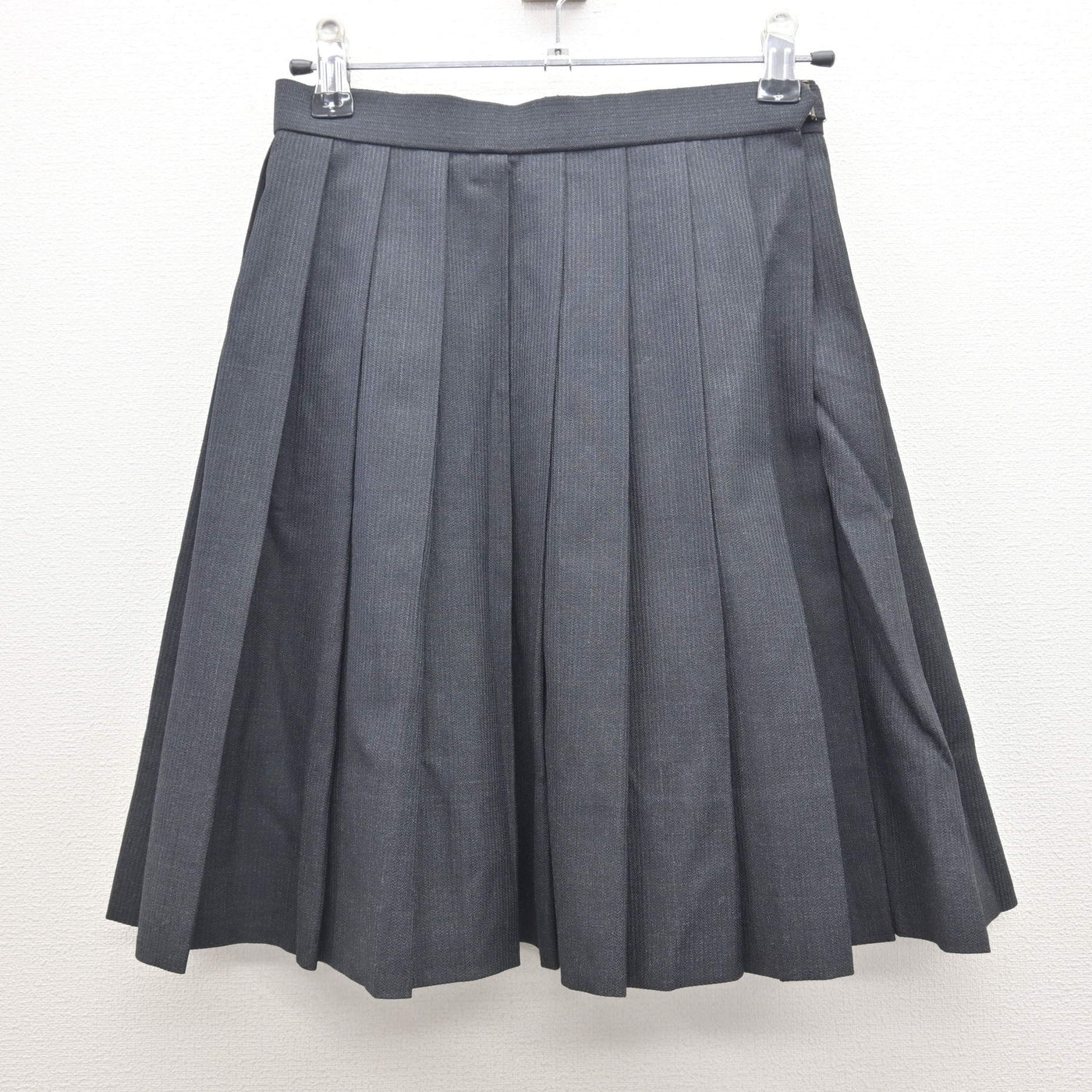 【中古】神奈川県 鎌倉女子大学高等部 女子制服 4点 (ブレザー・ベスト・スカート) sf122019