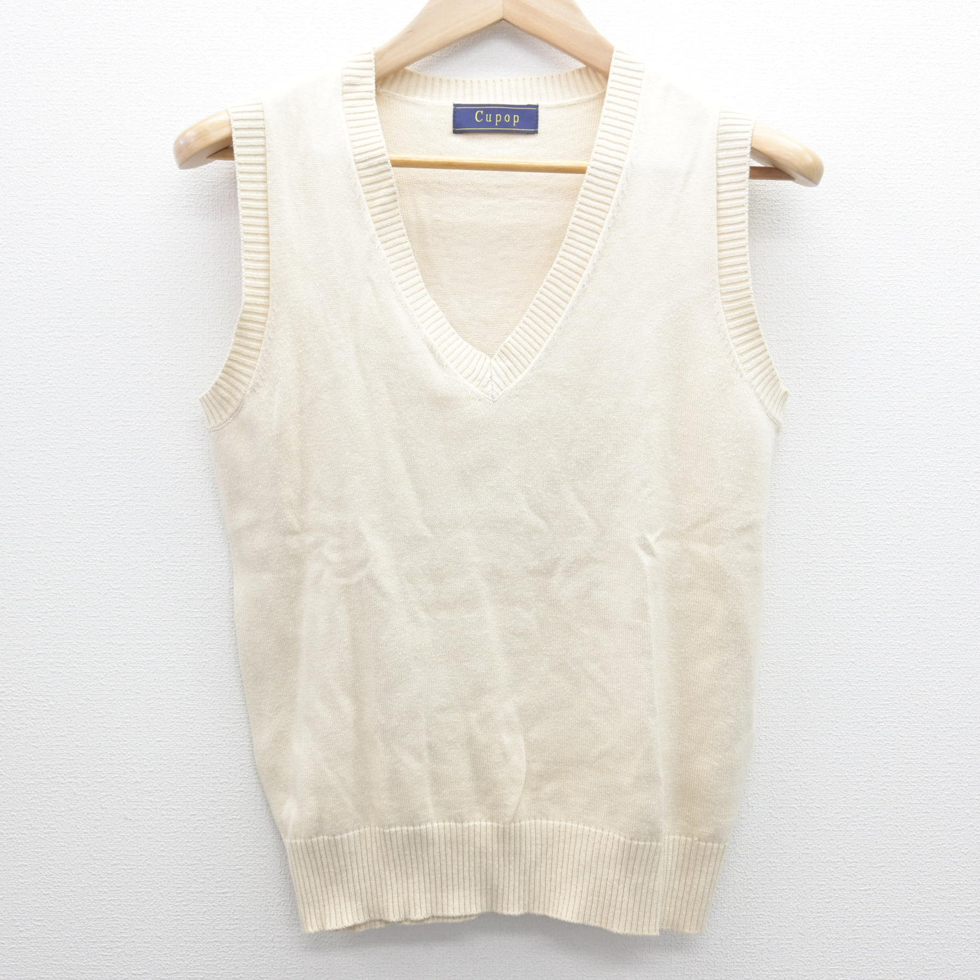 【中古】神奈川県 鎌倉女子大学高等部 女子制服 3点 (ニットベスト・スカート) sf122021