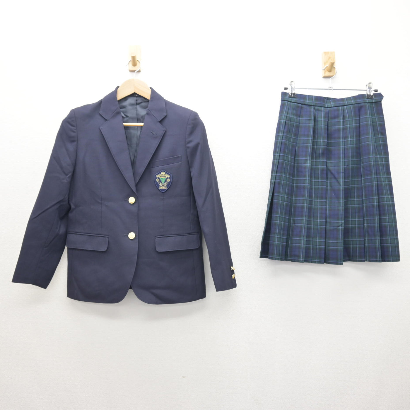 【中古】神奈川県 星槎中学校 女子制服 2点 (ブレザー・スカート) sf122022