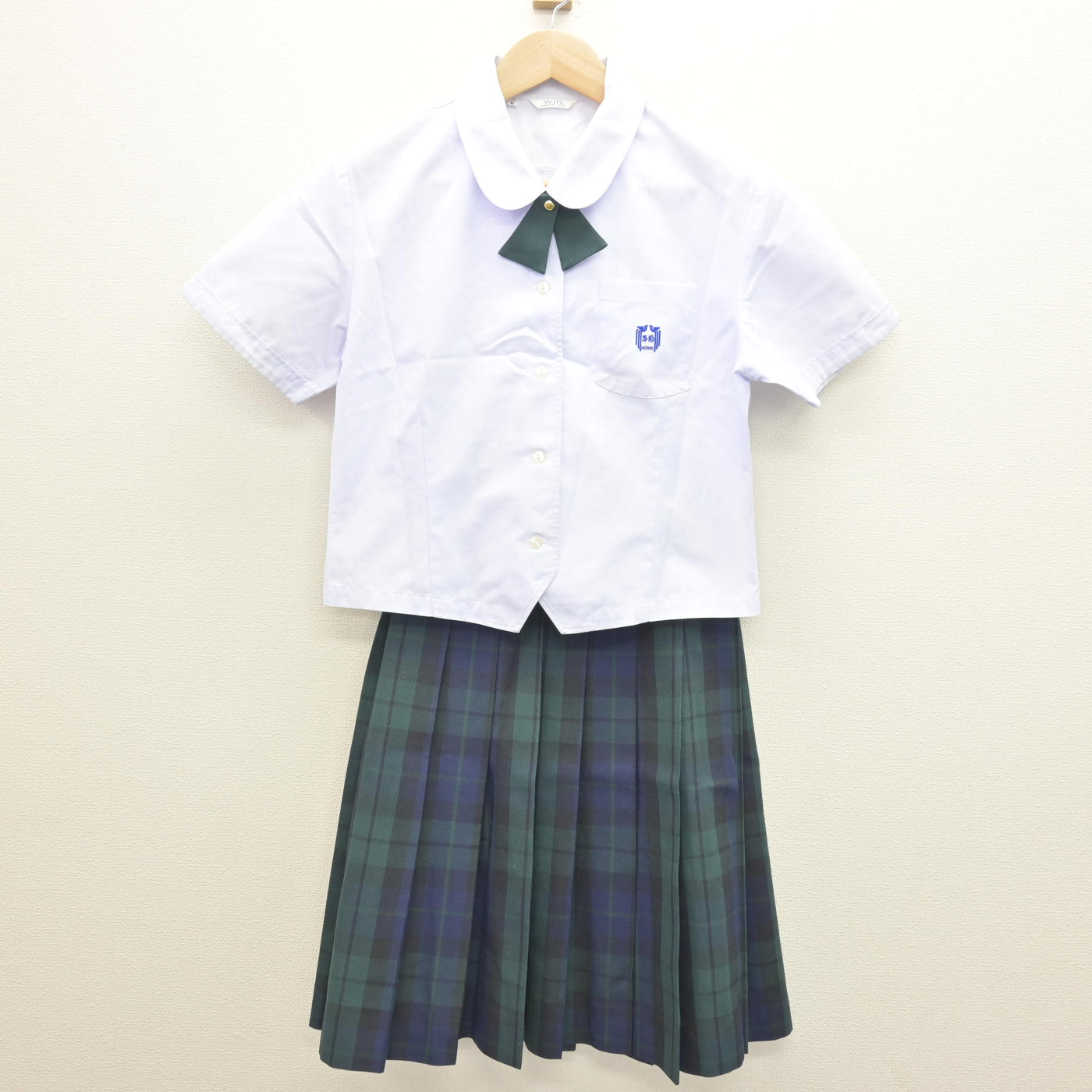 【中古】宮崎県 鵬翔高等学校 女子制服 3点 (シャツ・スカート) sf122026