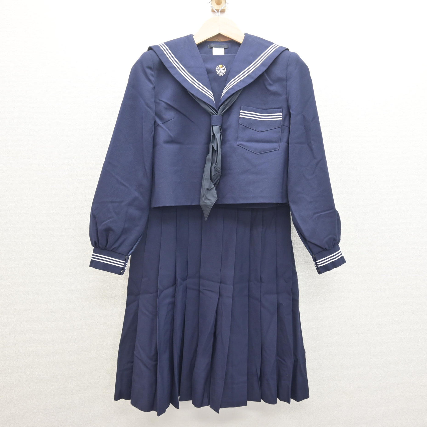 【中古】熊本県 八代市立第七中学校 女子制服 3点 (セーラー服・ジャンパースカート) sf122029